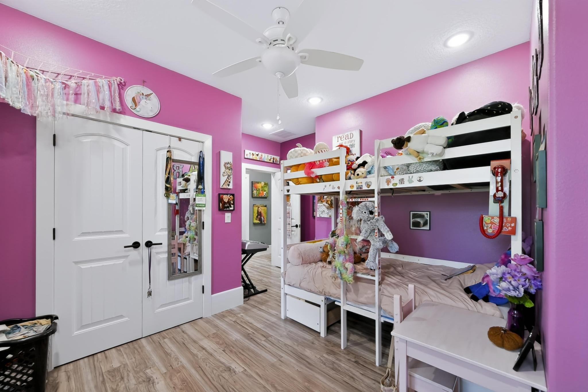9689 Geranium Road Property Photo 33