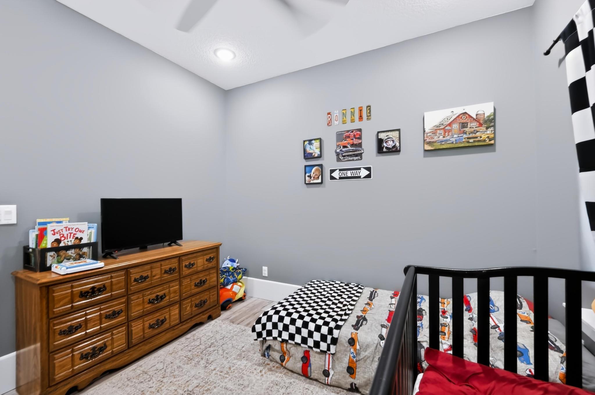 9689 Geranium Road Property Photo 36