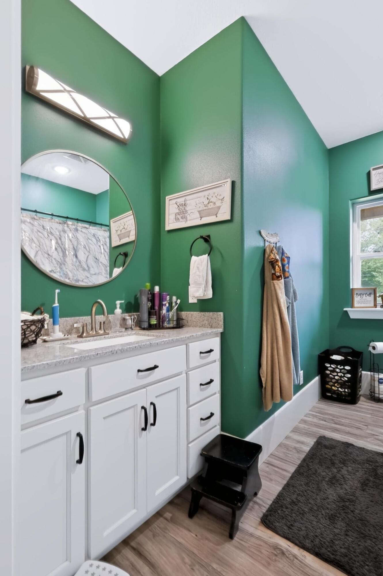9689 Geranium Road Property Photo 39