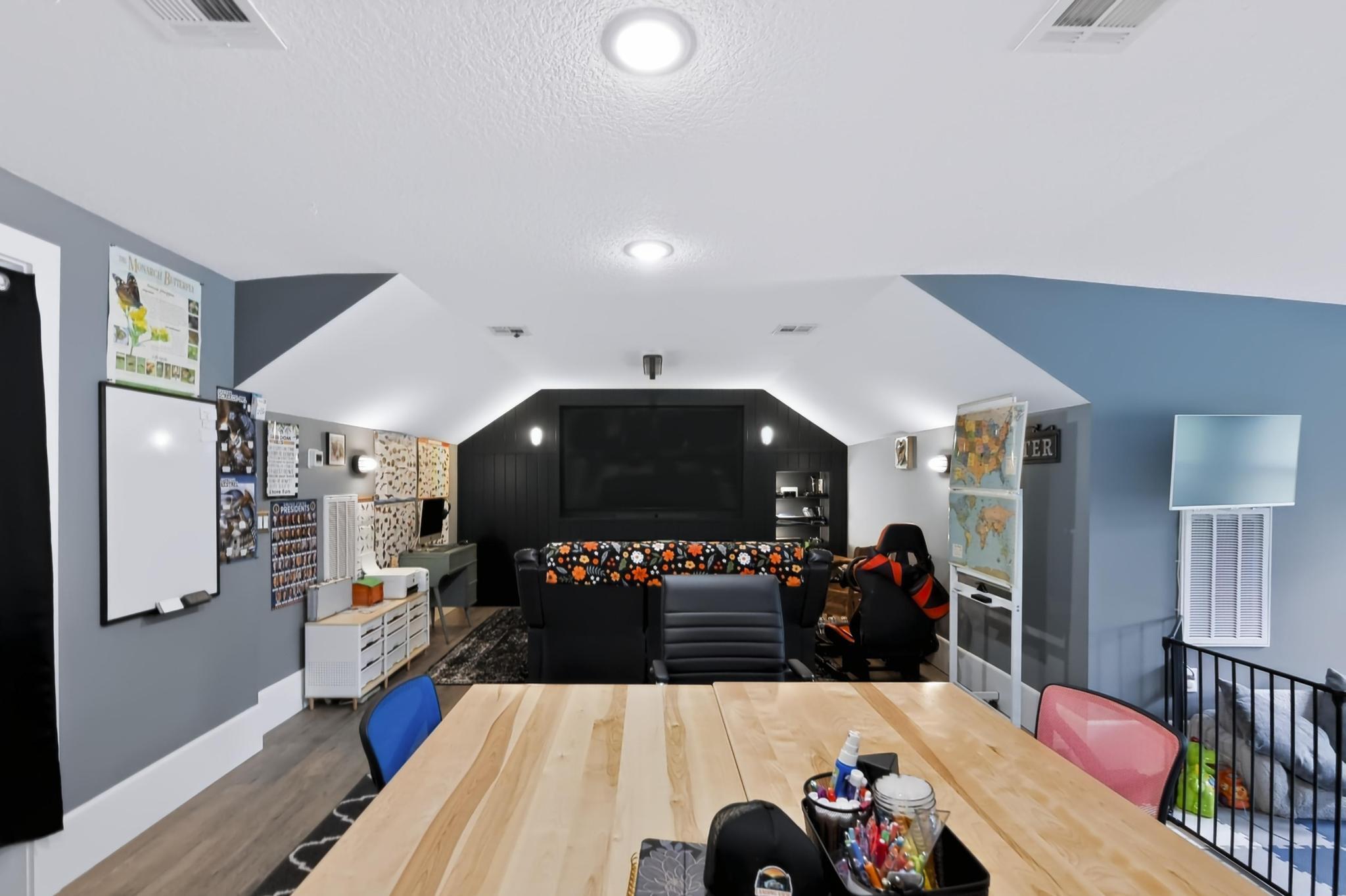 9689 Geranium Road Property Photo 49
