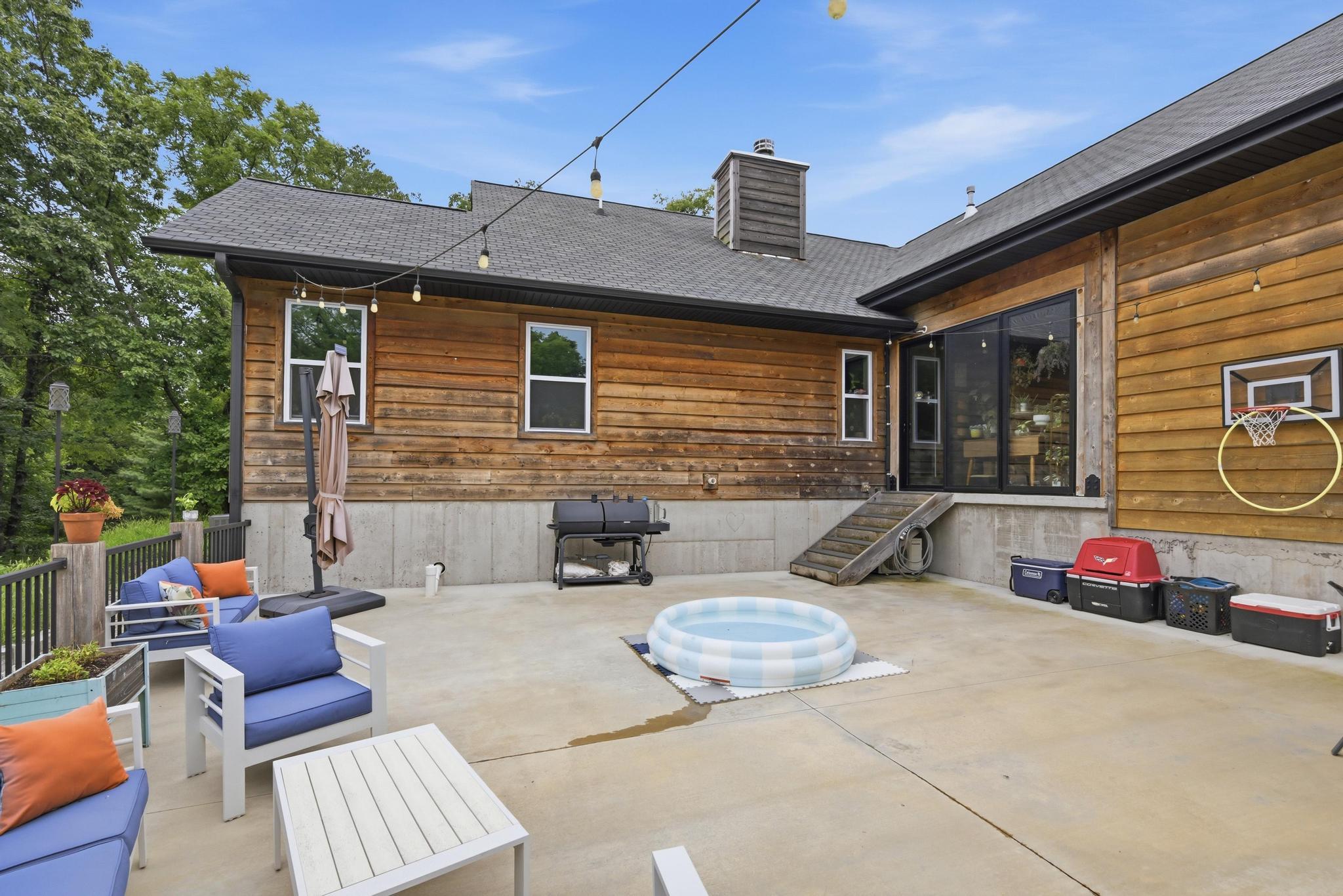 9689 Geranium Road Property Photo 68