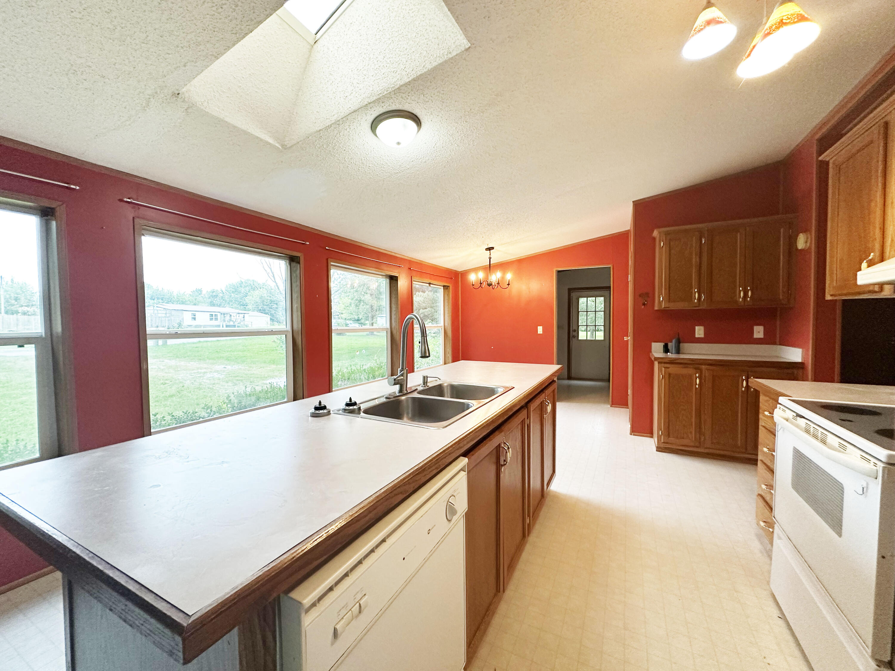 173 Evergreen Circle Property Photo 8