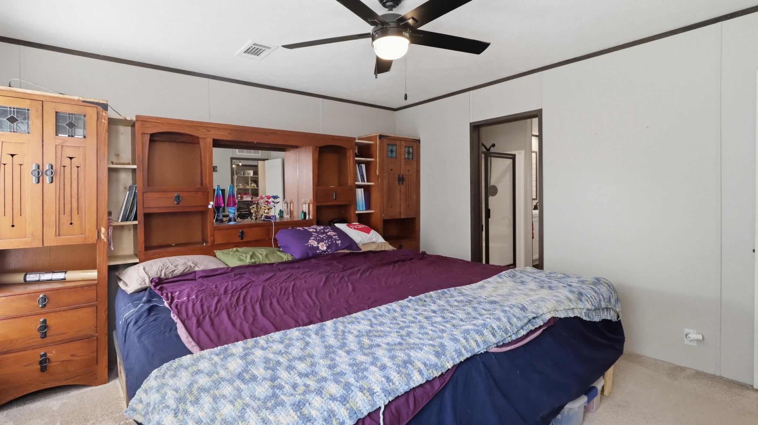 9617 County Road 2680 Property Photo 18