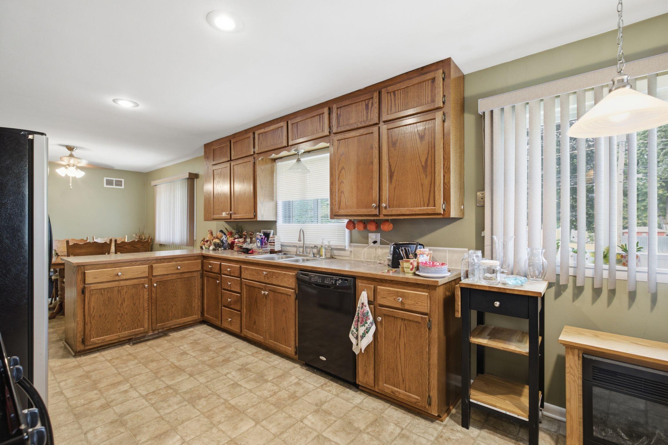 1011 13th Street Property Photo 3
