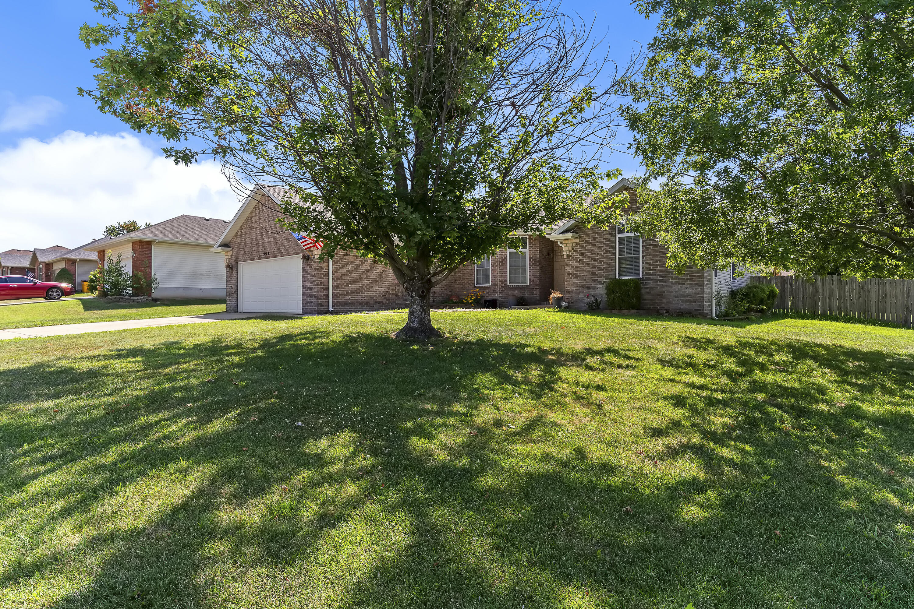 953 Megan Lane Property Photo 2