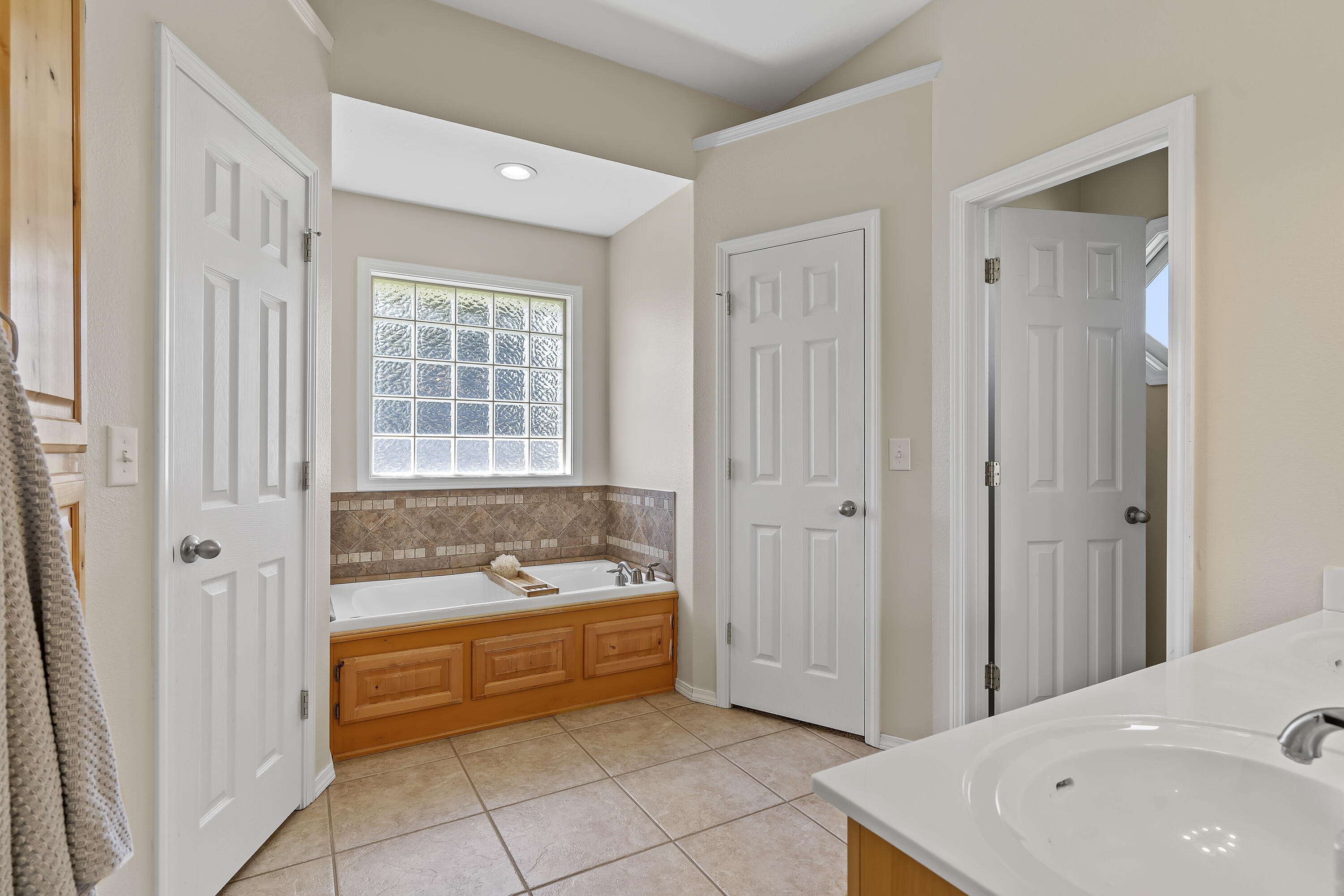 953 Megan Lane Property Photo 23