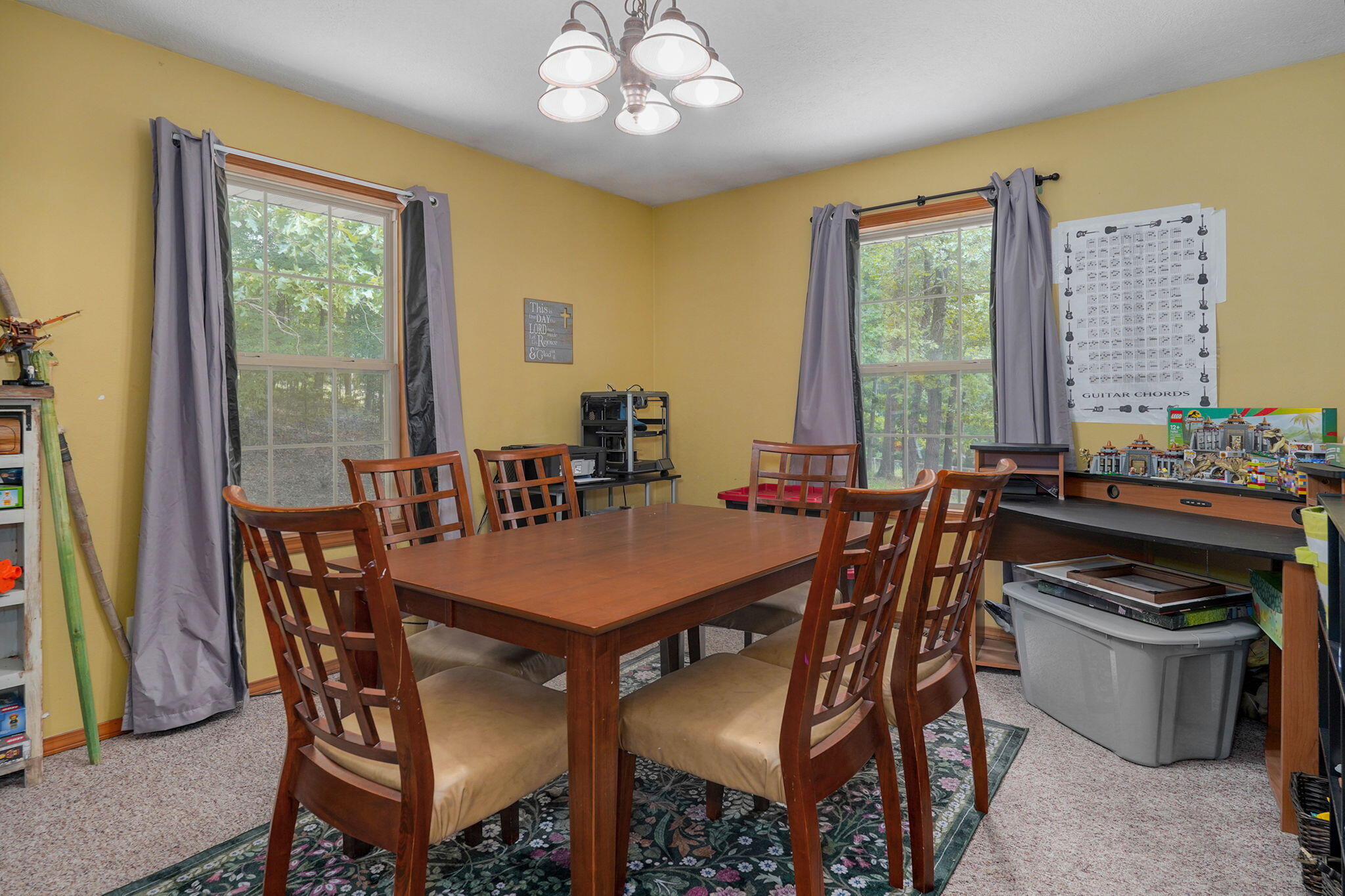 667 Rainbow Valley Drive Property Photo 16