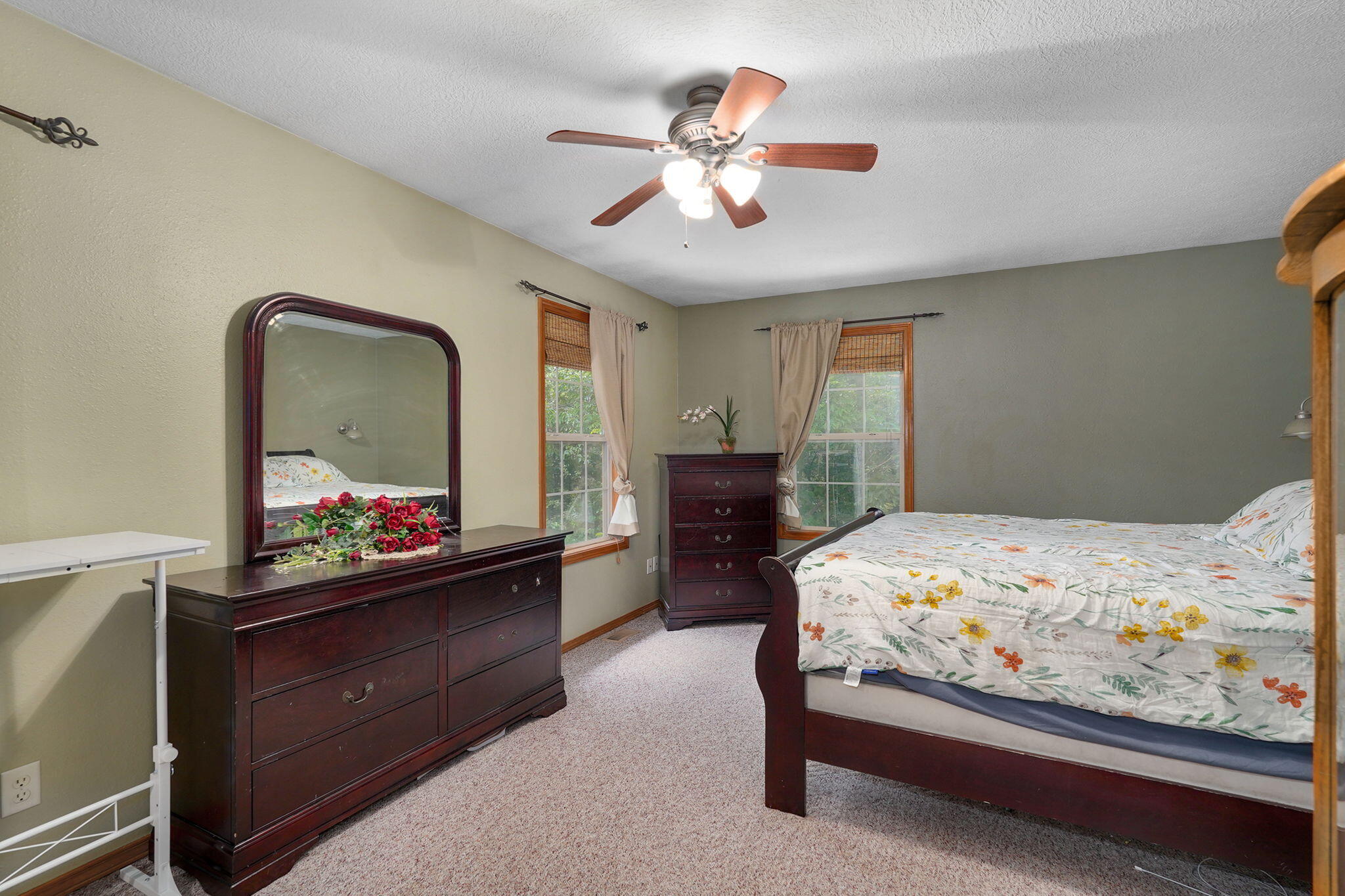 667 Rainbow Valley Drive Property Photo 18