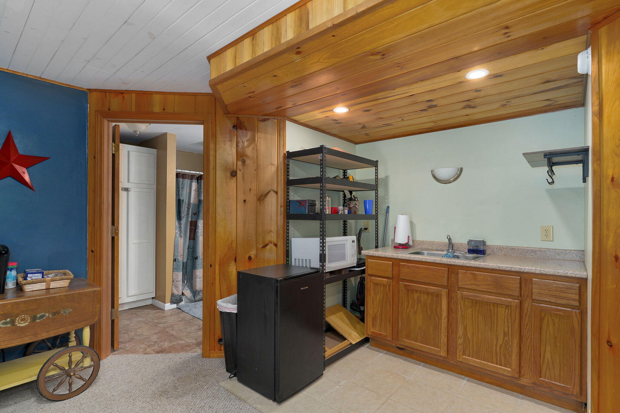667 Rainbow Valley Drive Property Photo 28