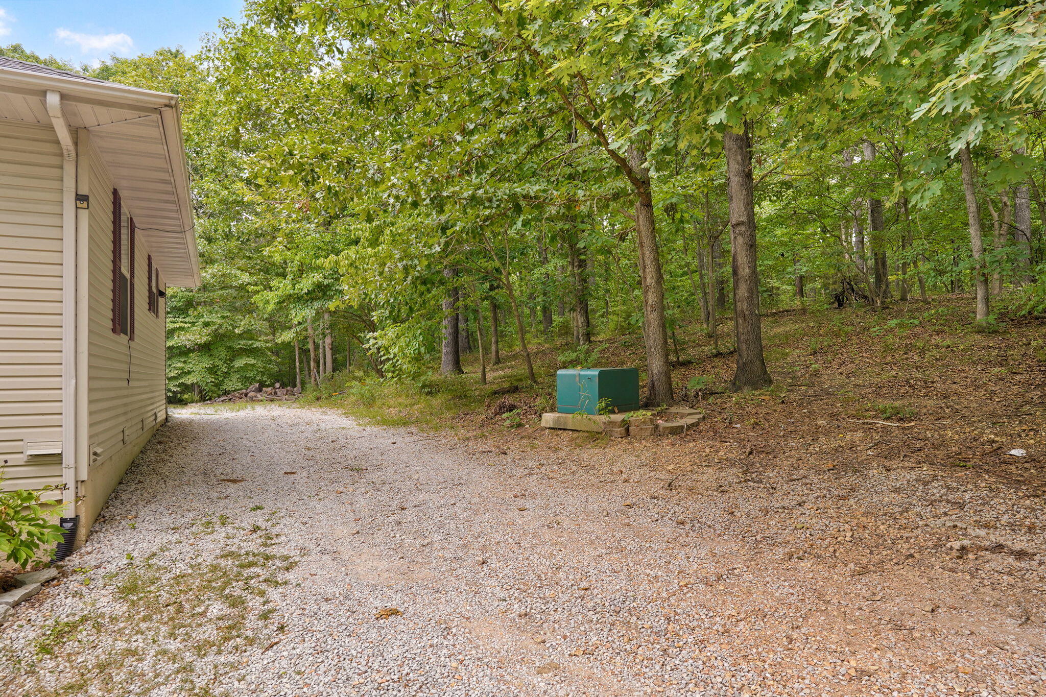 667 Rainbow Valley Drive Property Photo 39