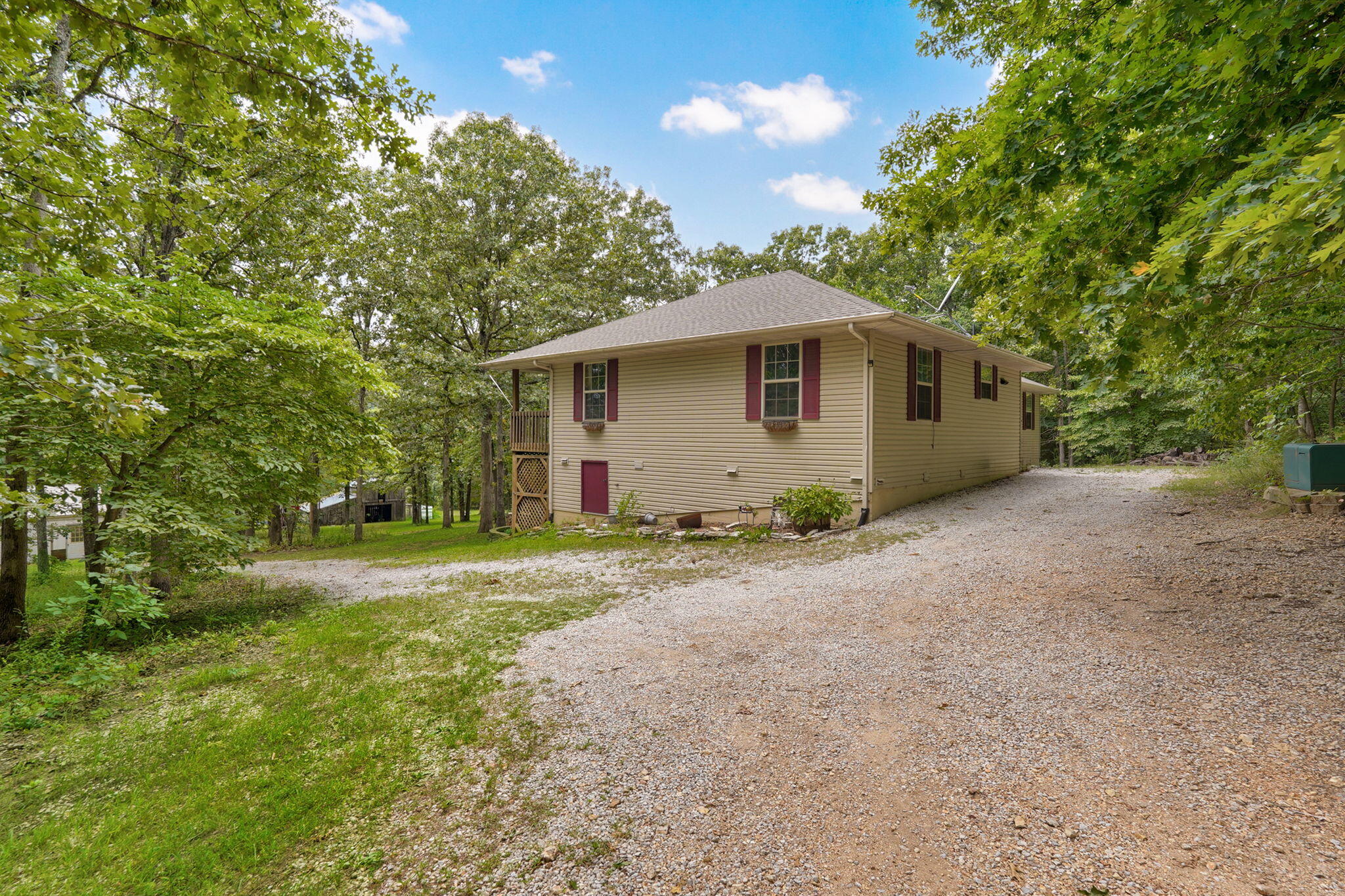 667 Rainbow Valley Drive Property Photo 40