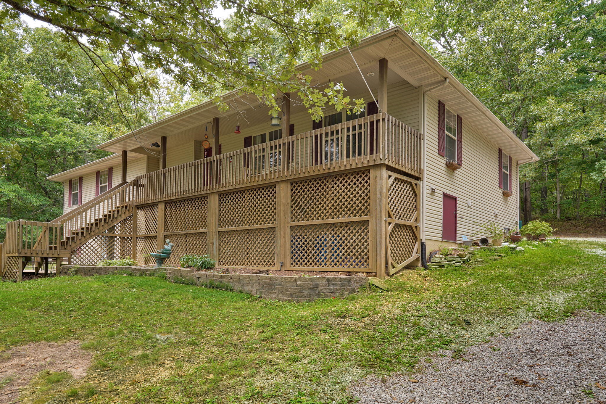 667 Rainbow Valley Drive Property Photo 41