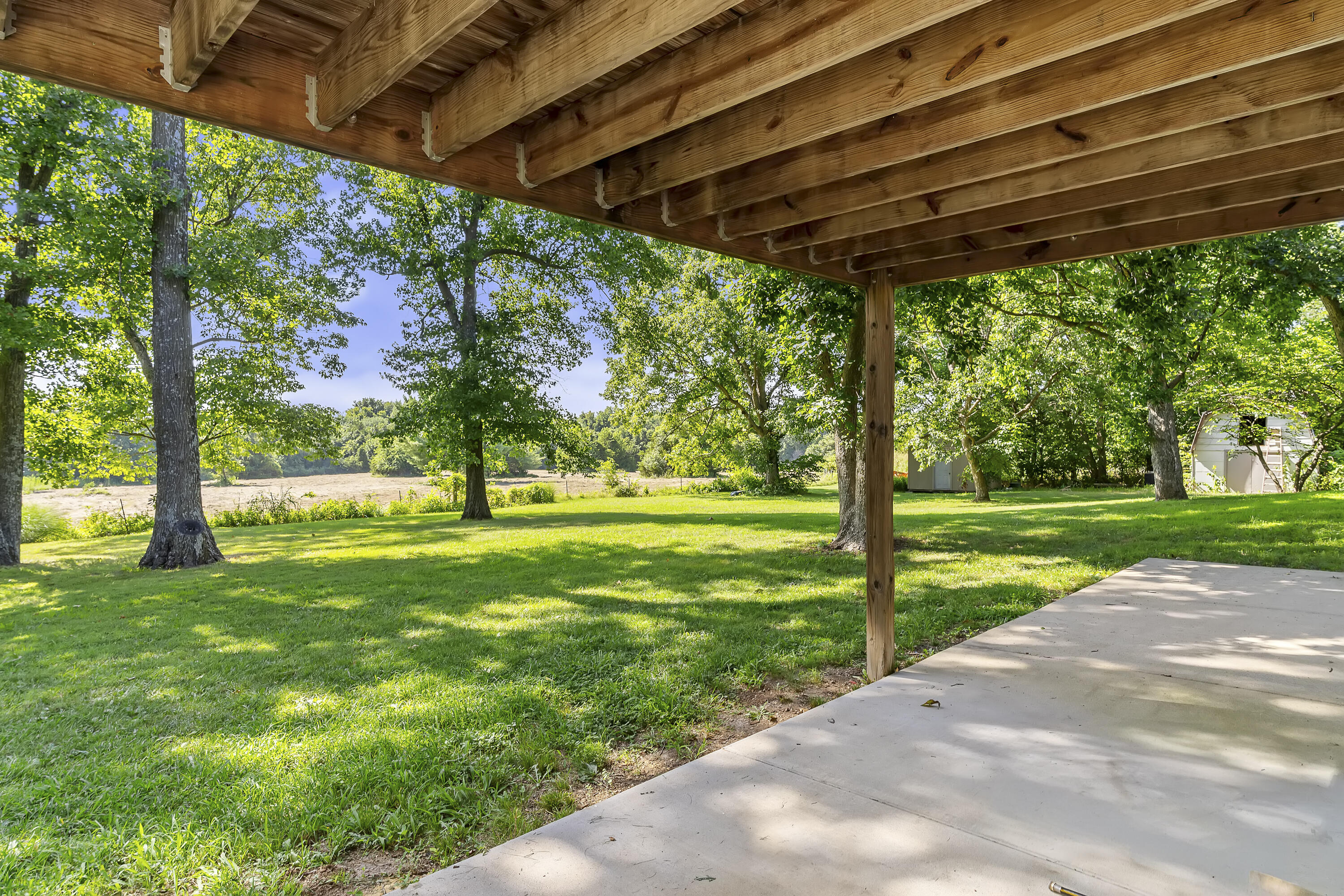 414 East Hughes Road Property Photo 47