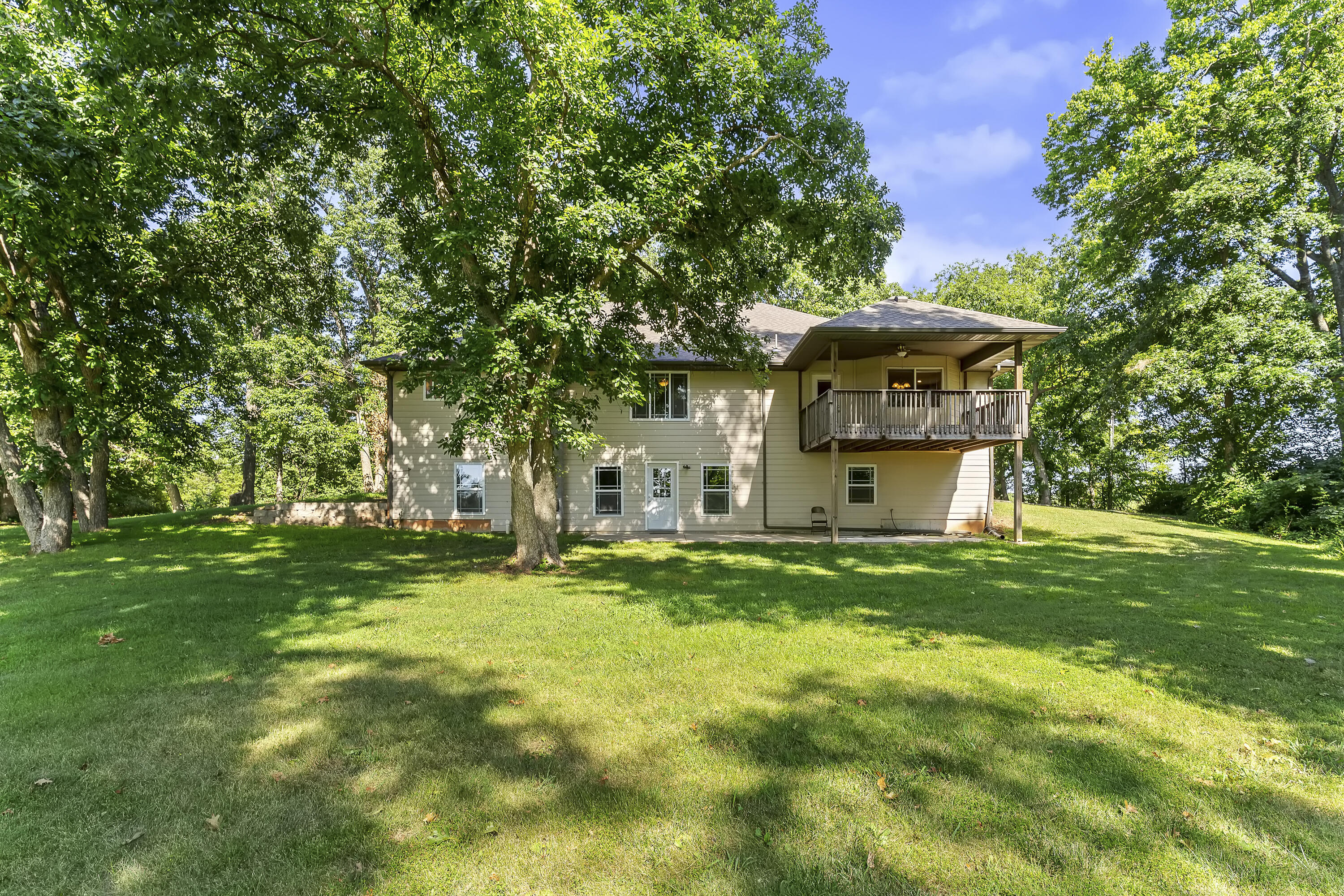 414 East Hughes Road Property Photo 49