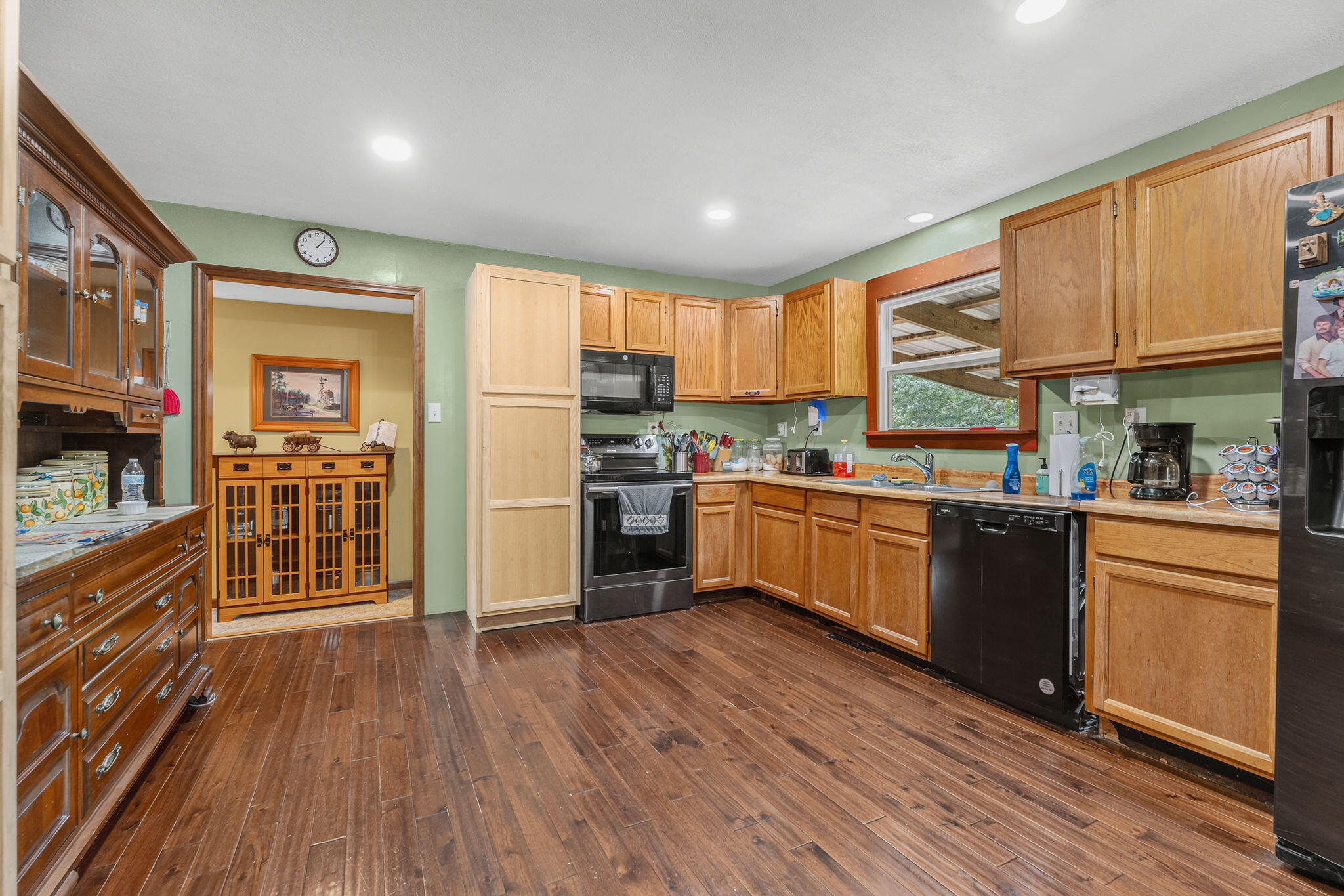 4944 Harlin Street Property Photo 11