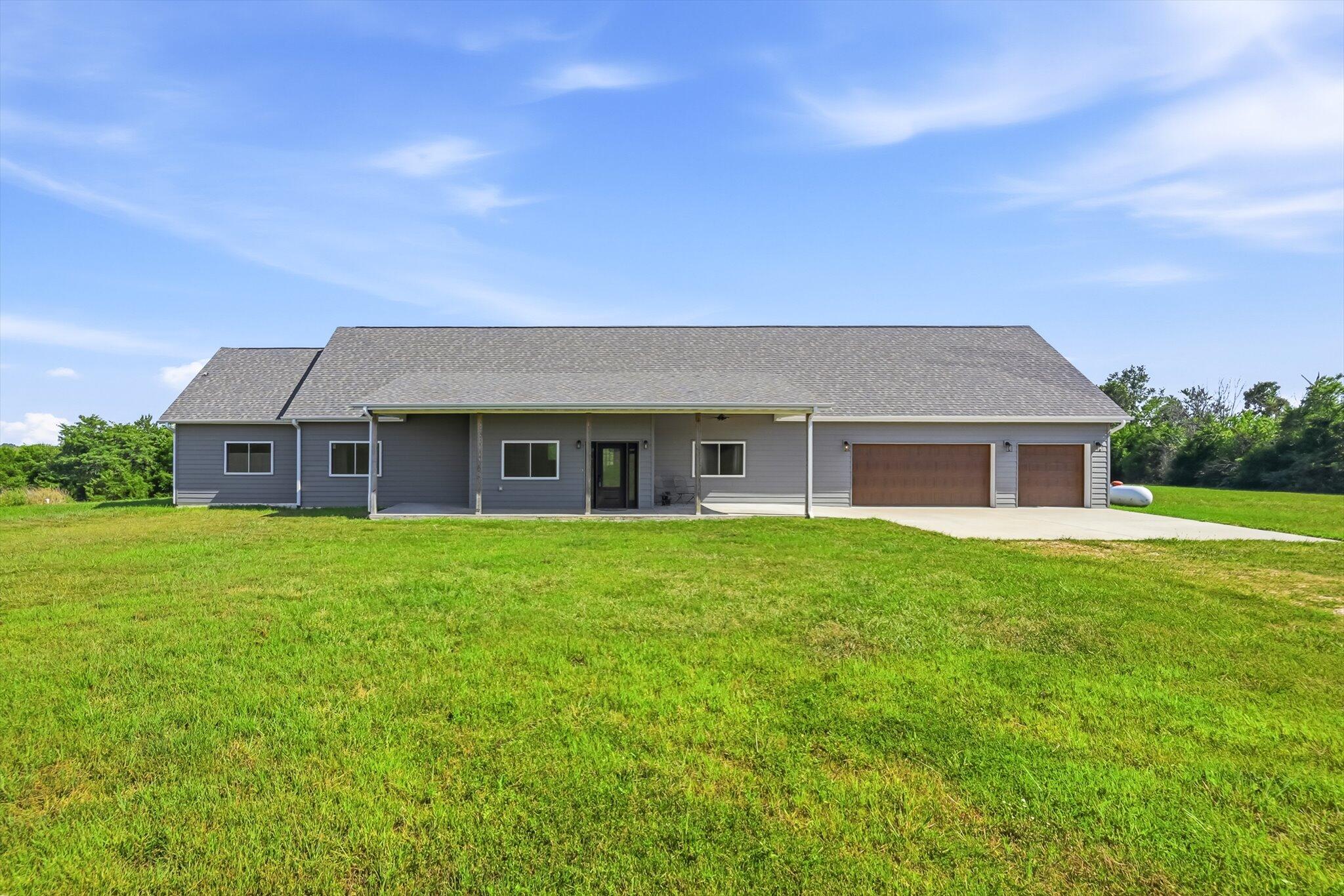212 Caboose Drive Property Photo 1