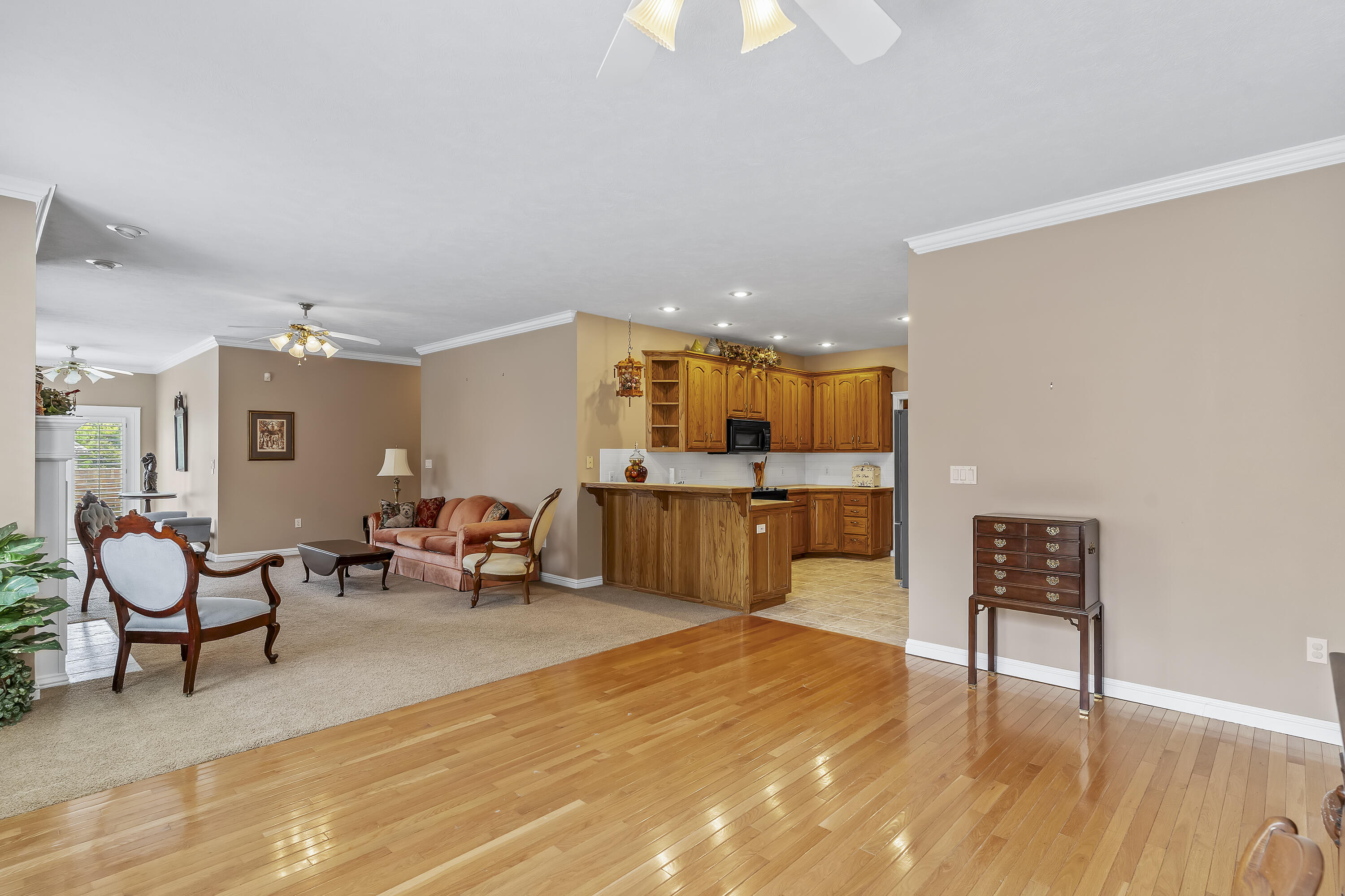 3140 East Mimosa D Property Photo 9