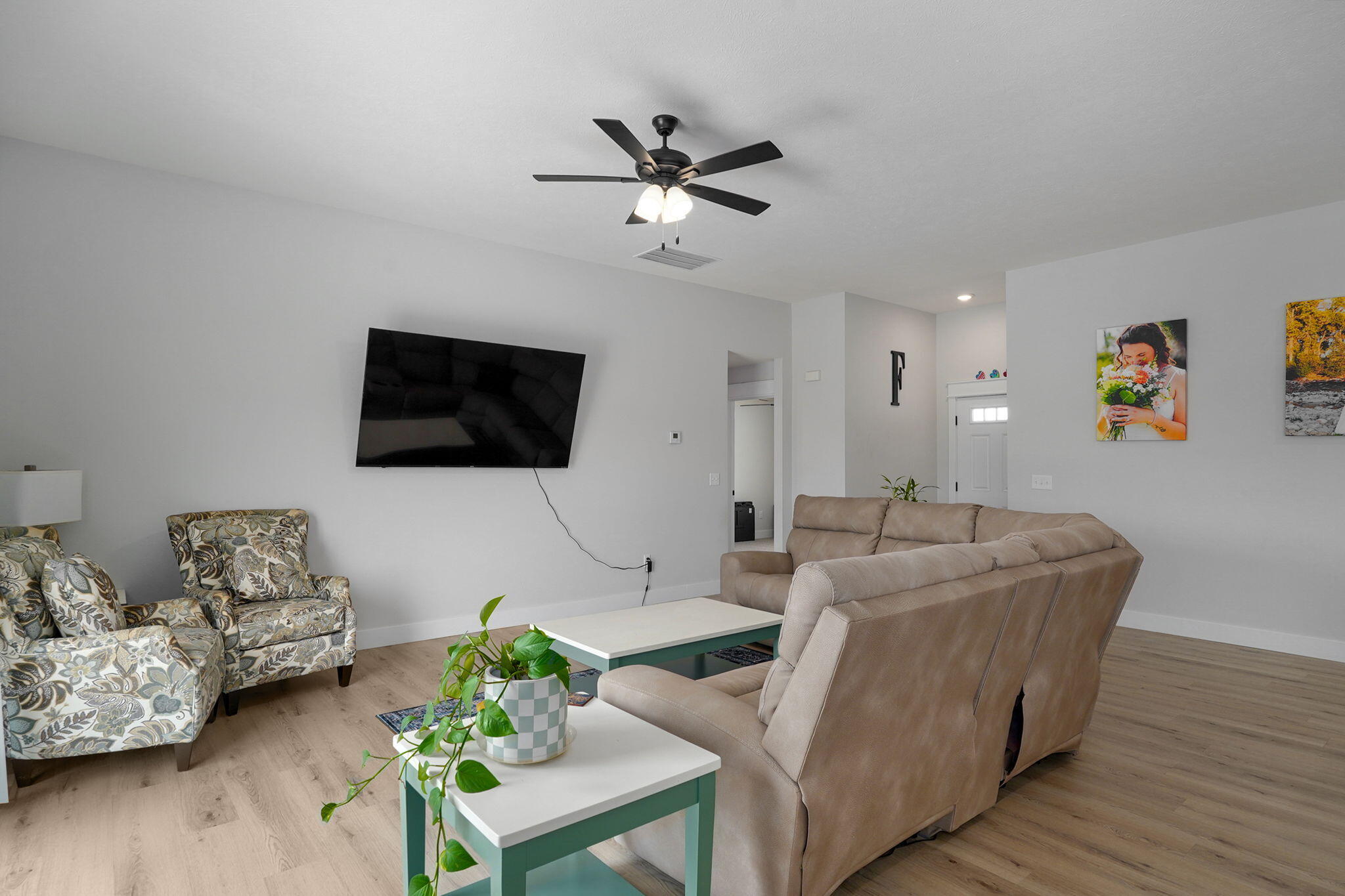 1312 North Maxine Avenue Property Photo 5