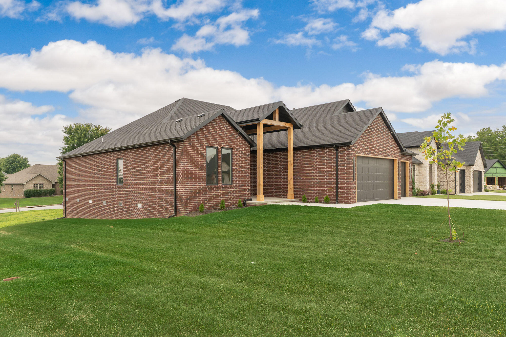 5048 East Swale Court Property Photo 4