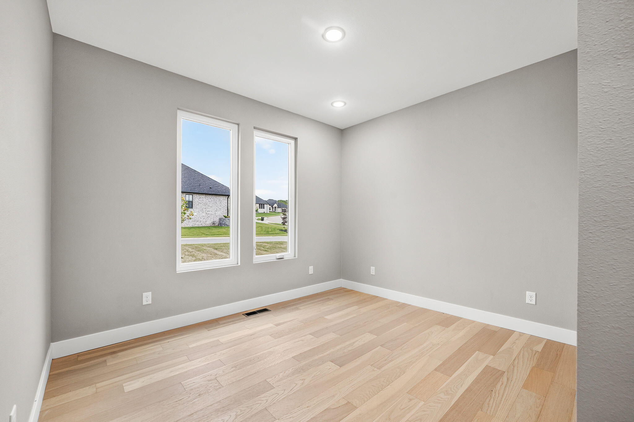 5048 East Swale Court Property Photo 35