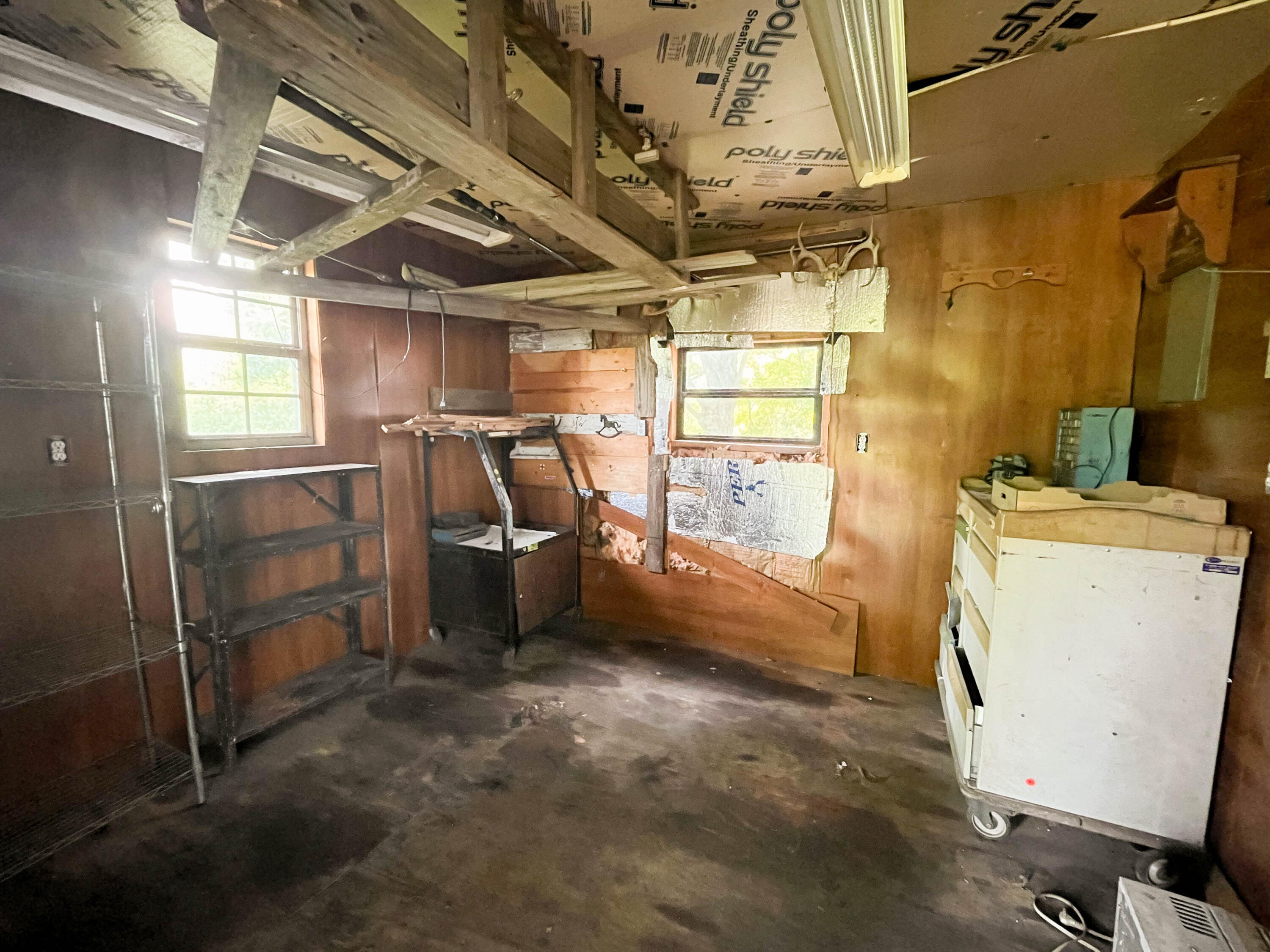 420 Brewer Street Property Photo 44