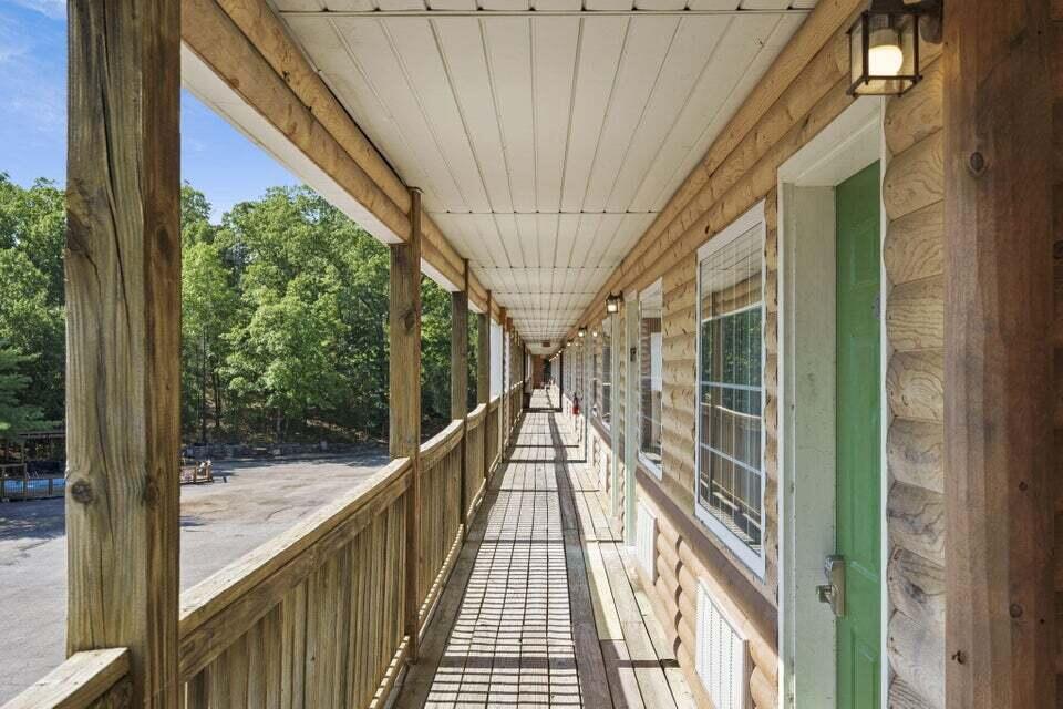 982 Indian Point Road 210 Property Photo 21