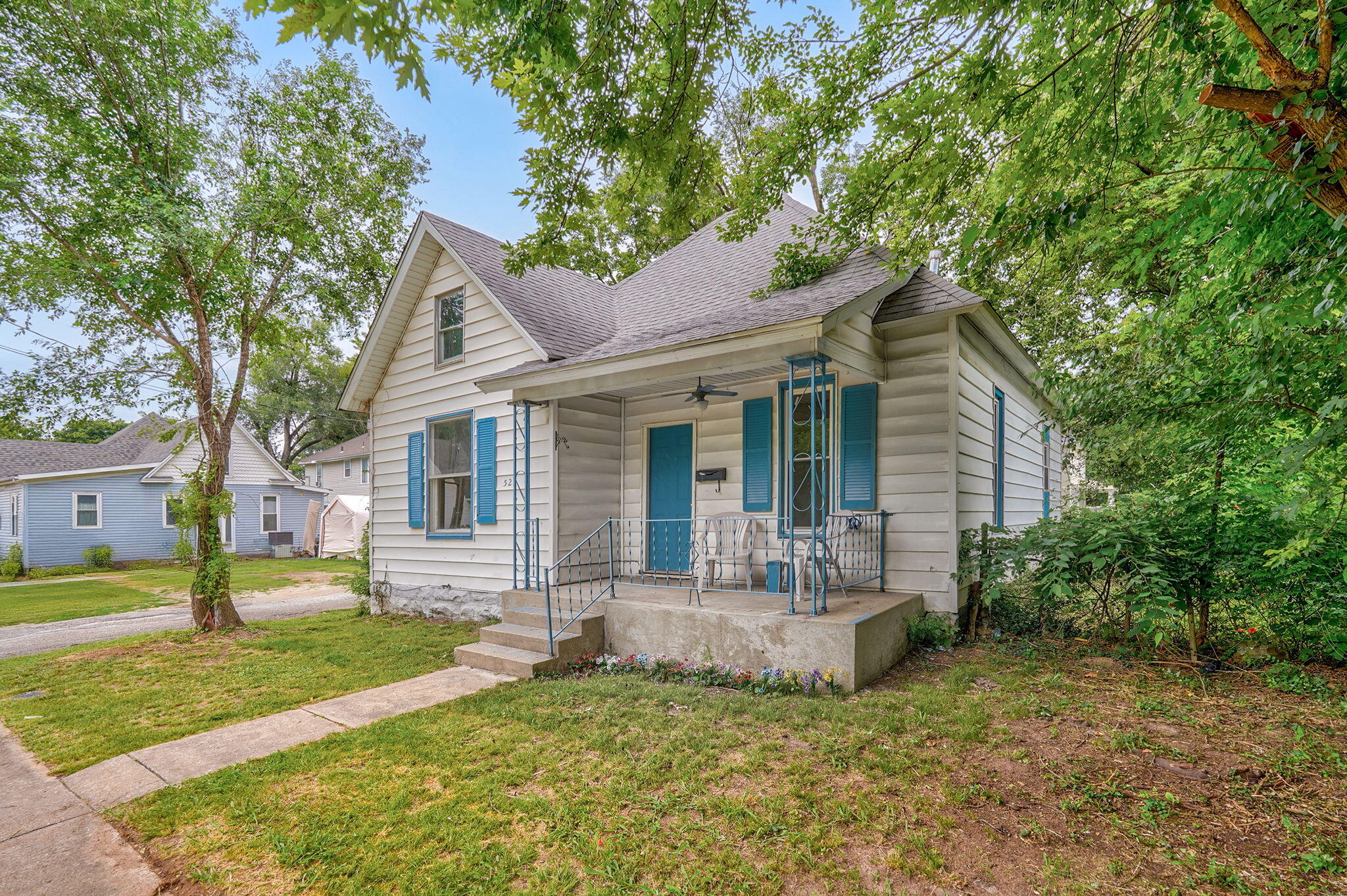 521 West Harrison Street Property Photo 2