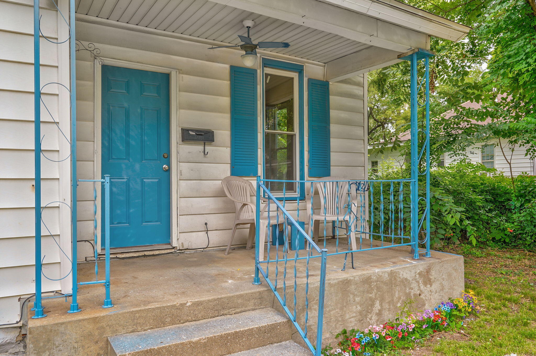 521 West Harrison Street Property Photo 4