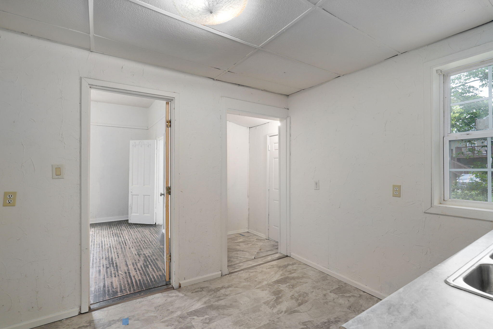 521 West Harrison Street Property Photo 12