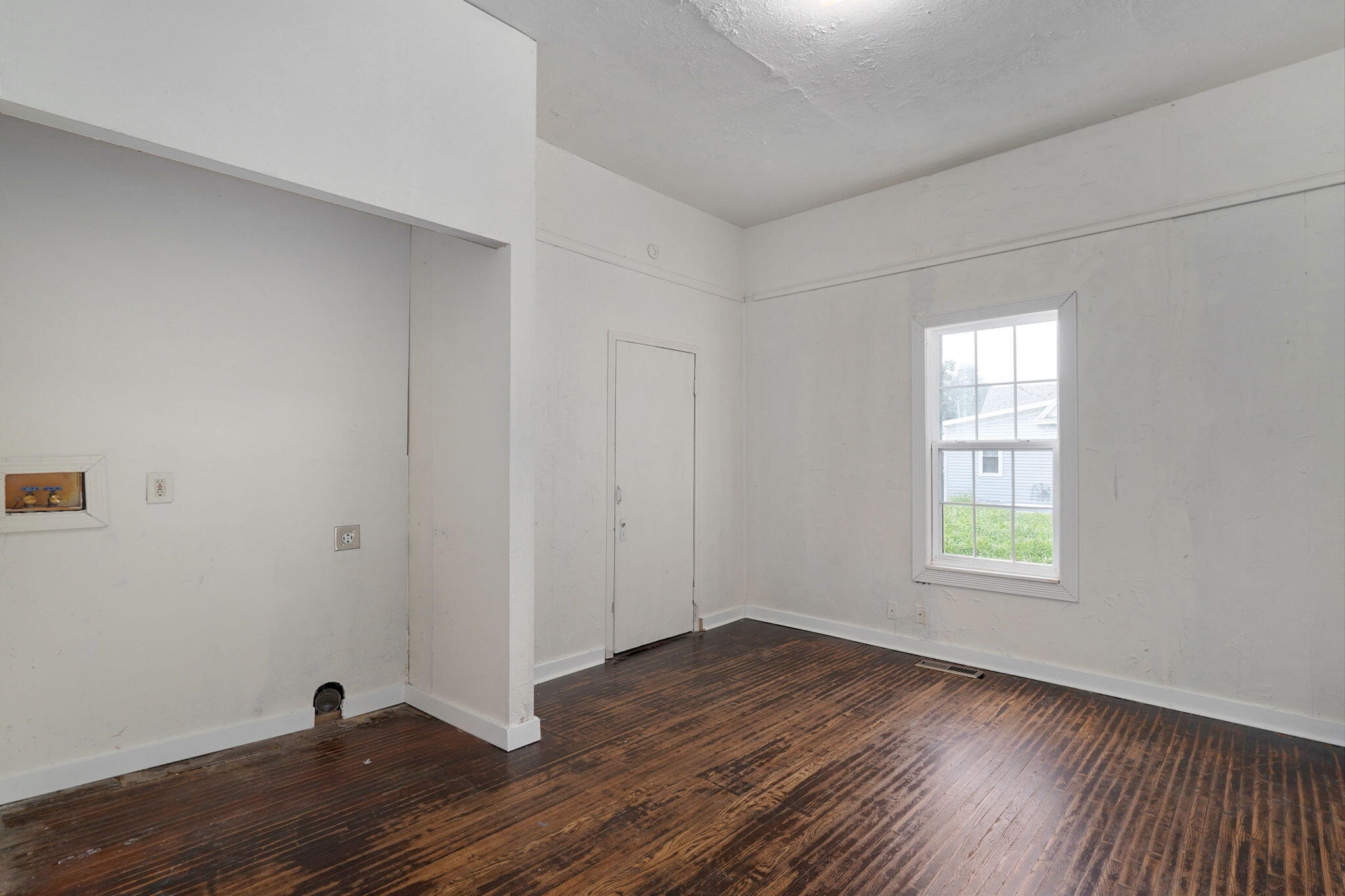 521 West Harrison Street Property Photo 15