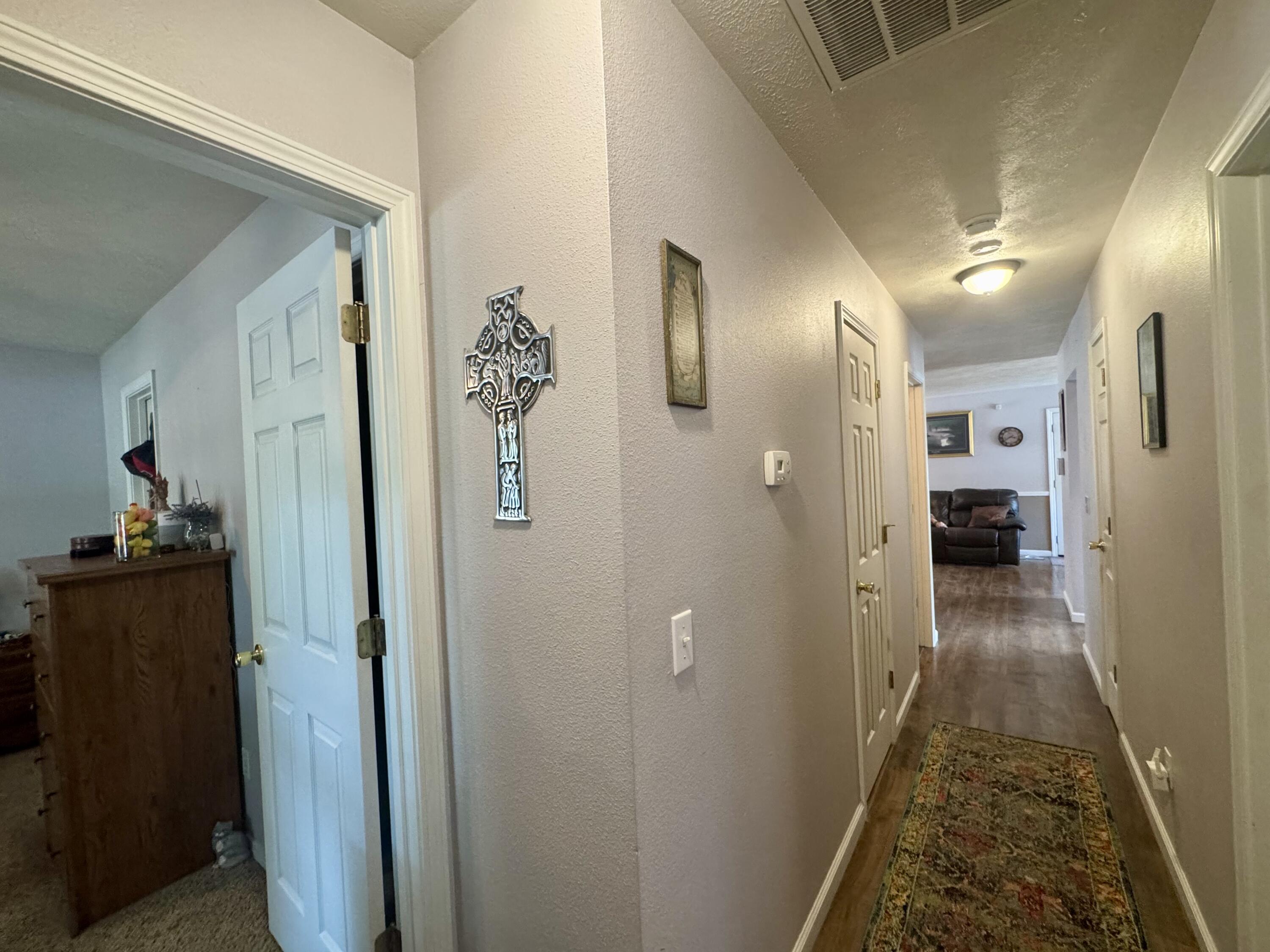4002 East Gate Road Property Photo 13
