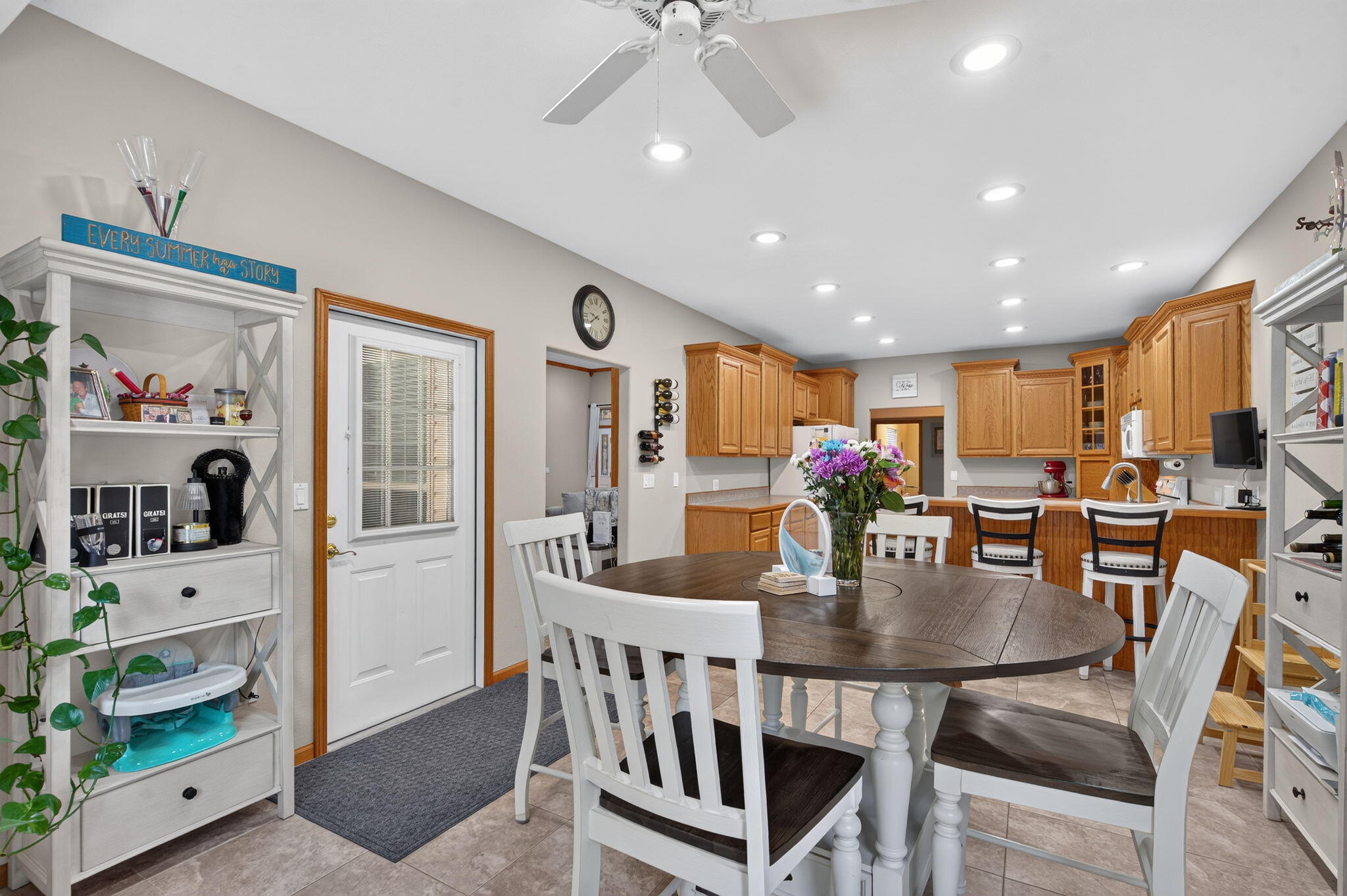 13 Holly Lane Property Photo 16