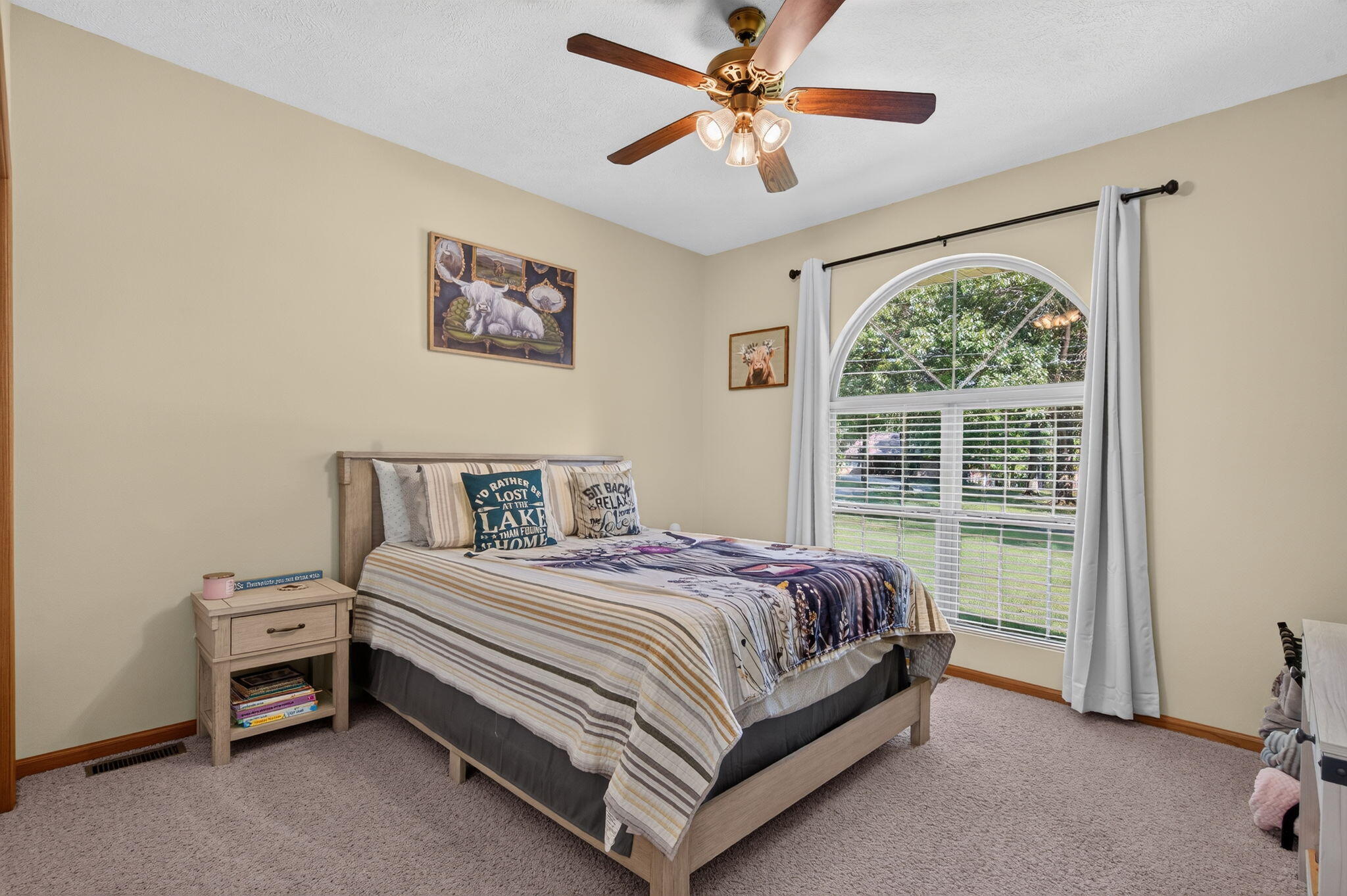 13 Holly Lane Property Photo 26
