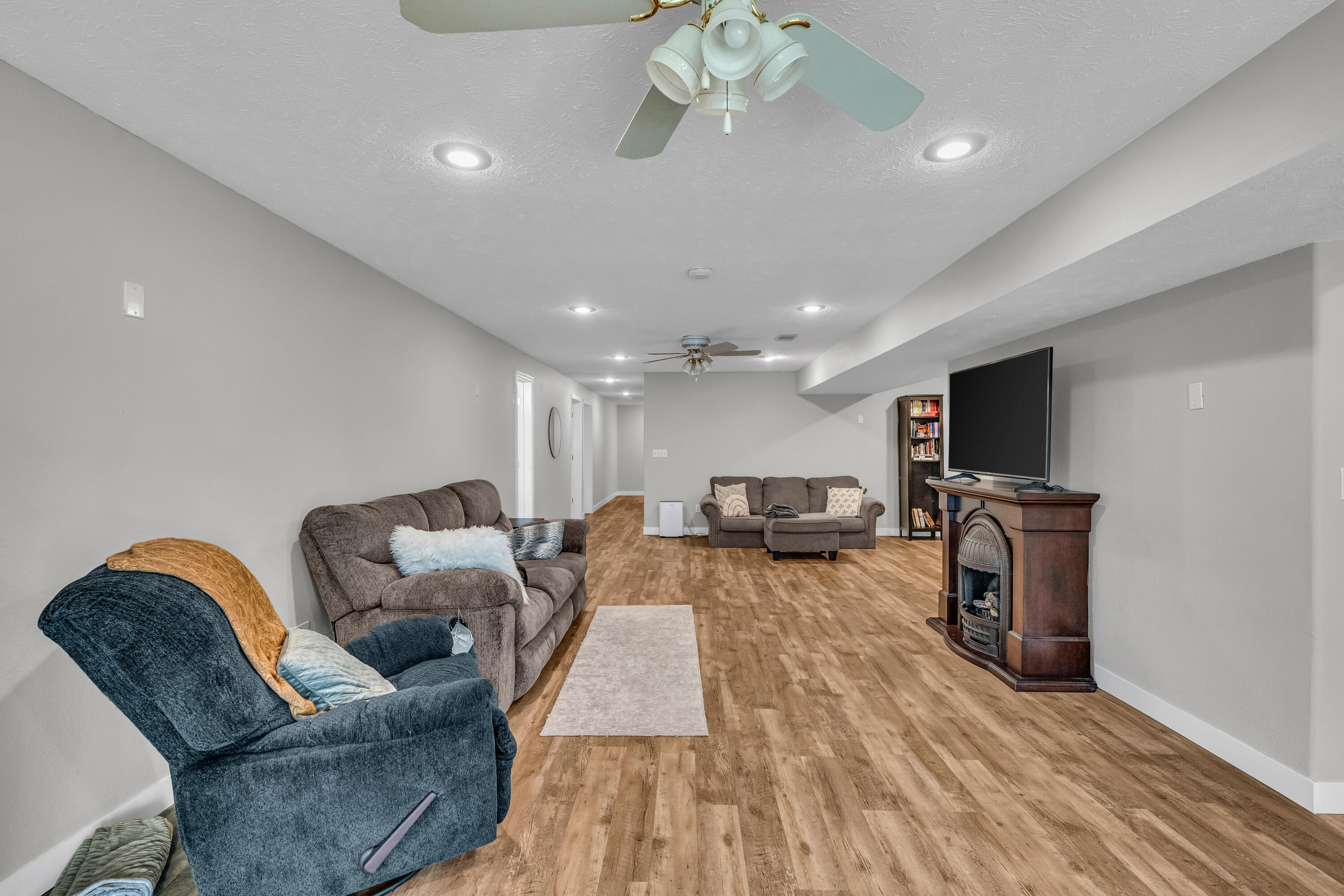 401 Bobwhite Lane Property Photo 44