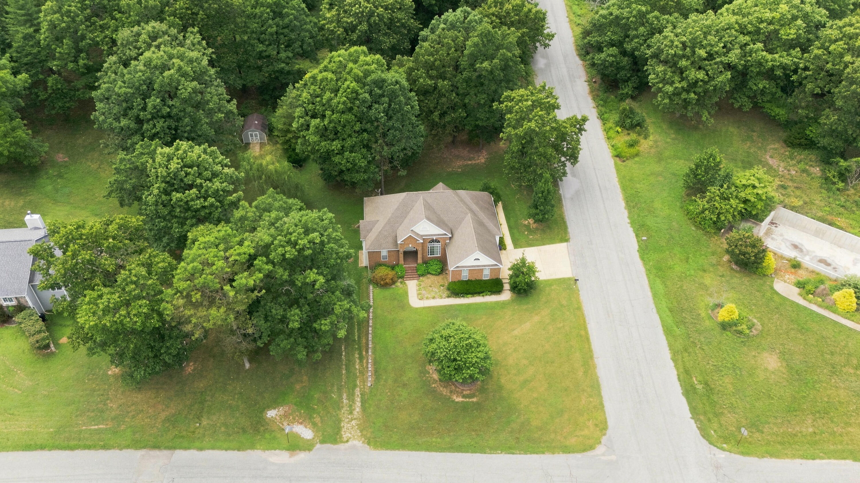 401 Bobwhite Lane Property Photo 54
