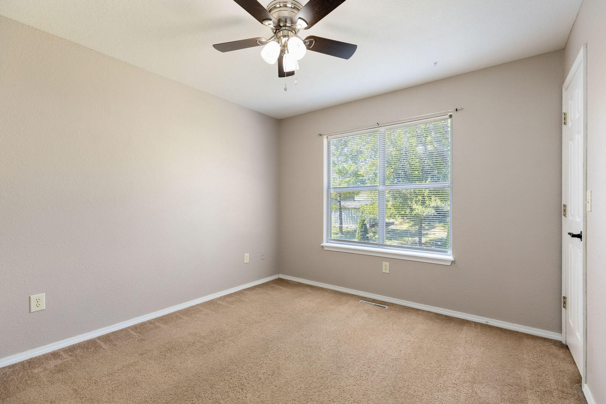 115 Stacy Street Property Photo 15