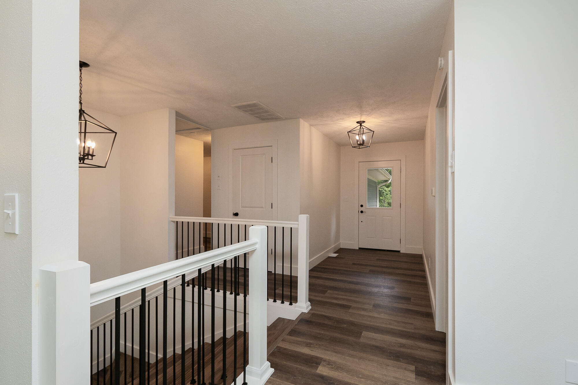 390 Dogwood Ridge Property Photo 4