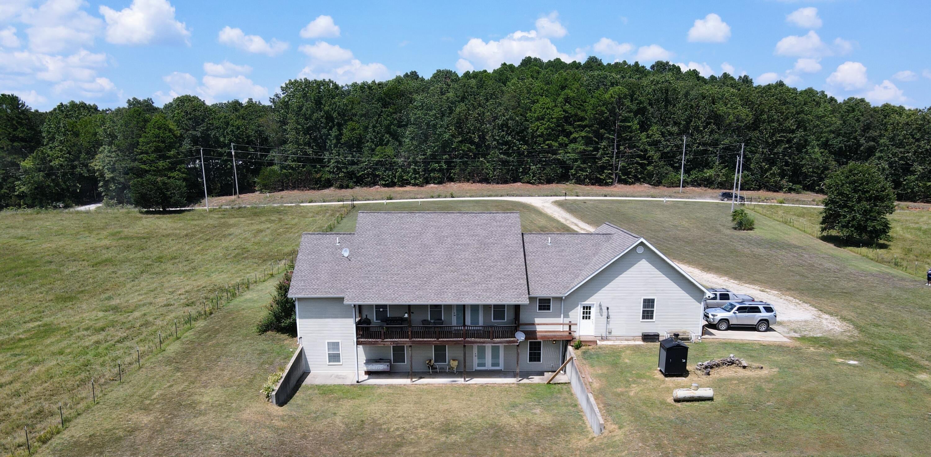 4534 County Road 7000 Property Photo 82