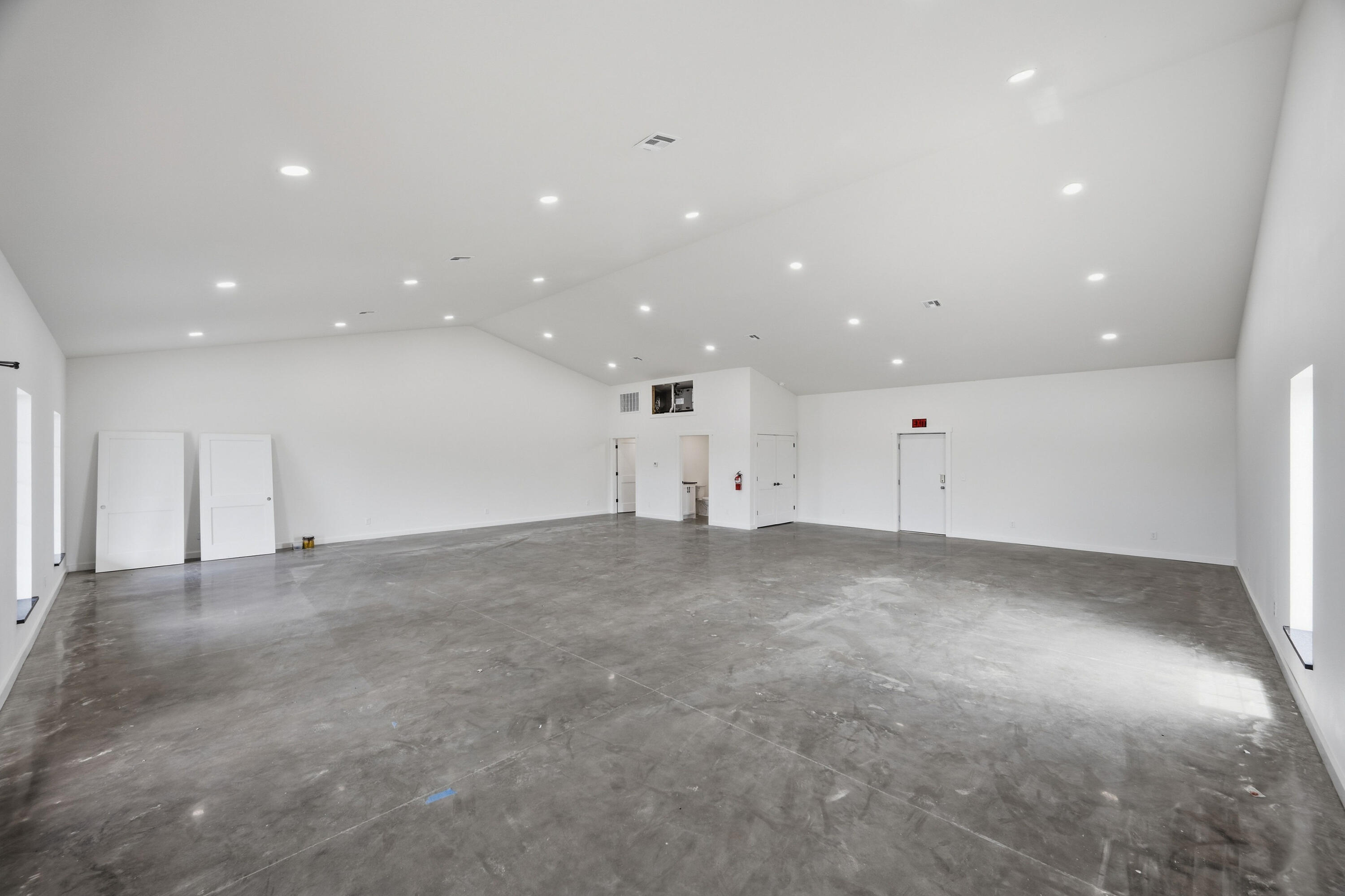 13225 Jay Drive Ste 2 Property Photo 12