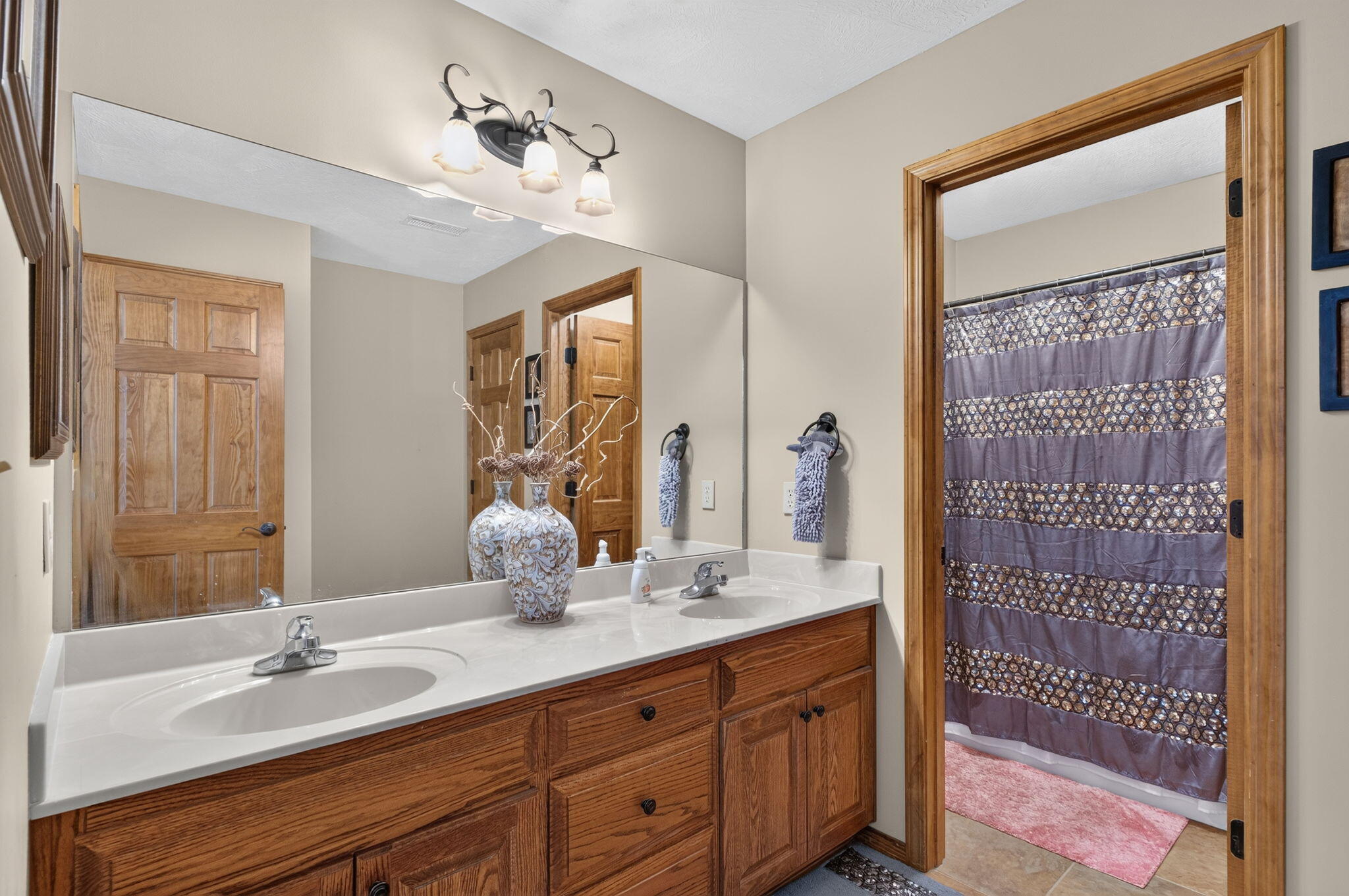 1004 North 22nd Avenue Property Photo 26