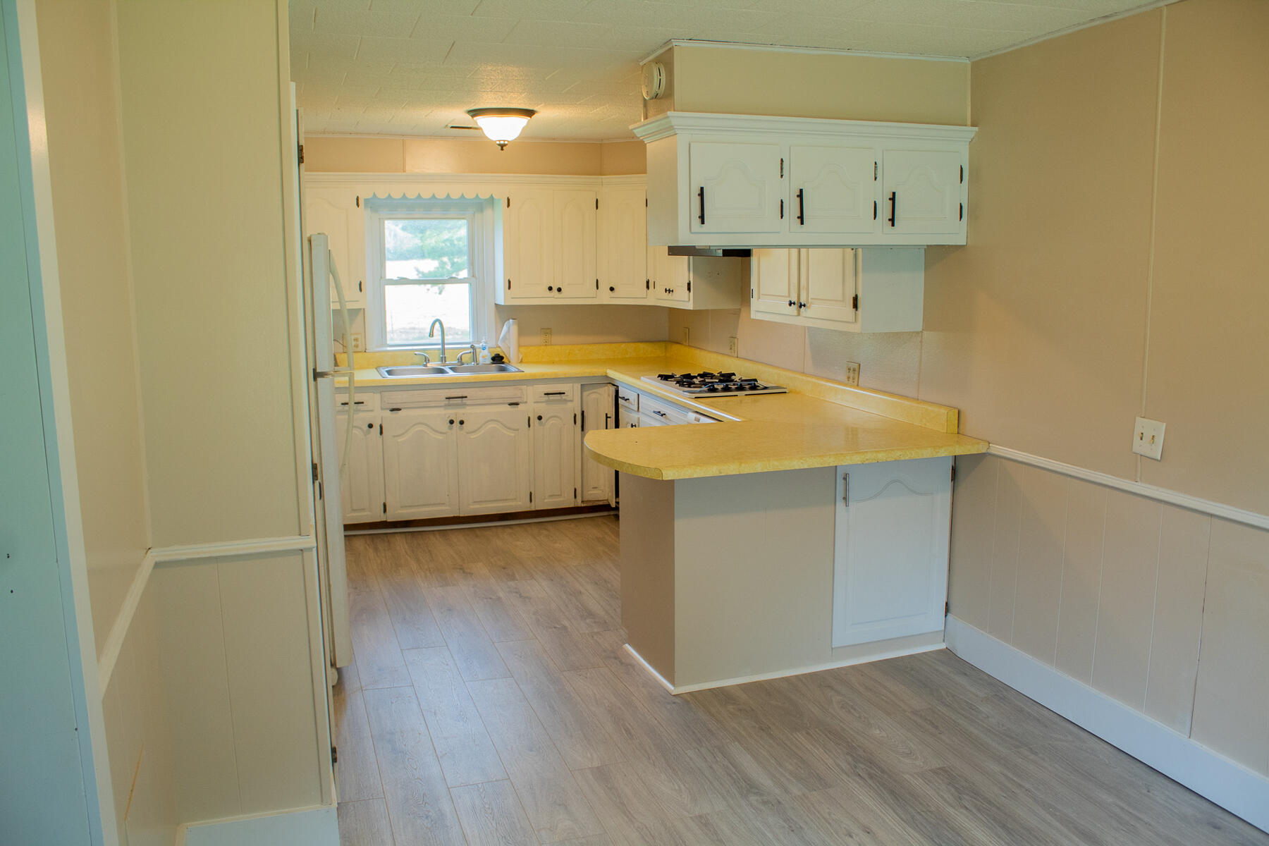 984 County Road 3450 Property Photo 16