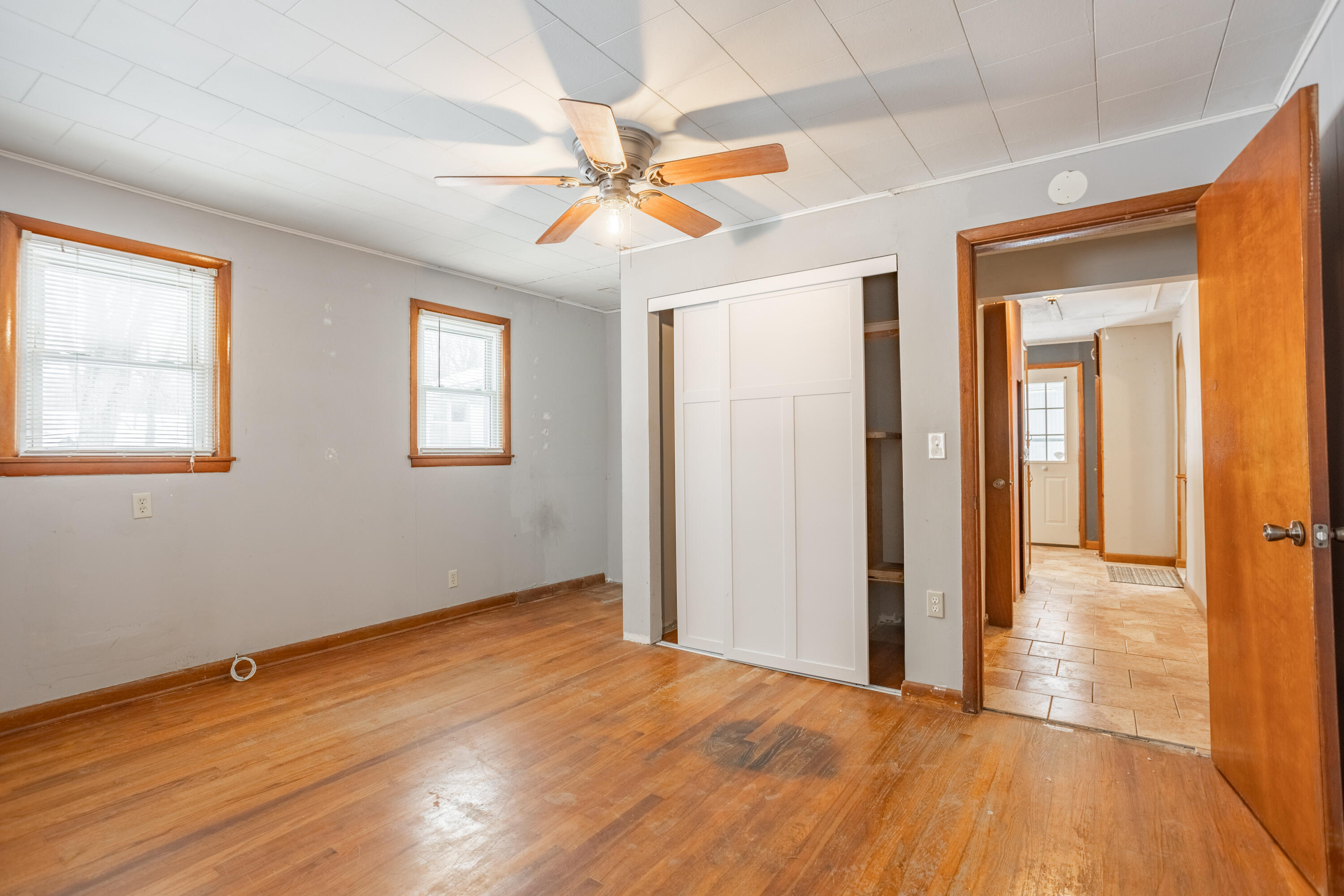 984 County Road 3450 Property Photo 27