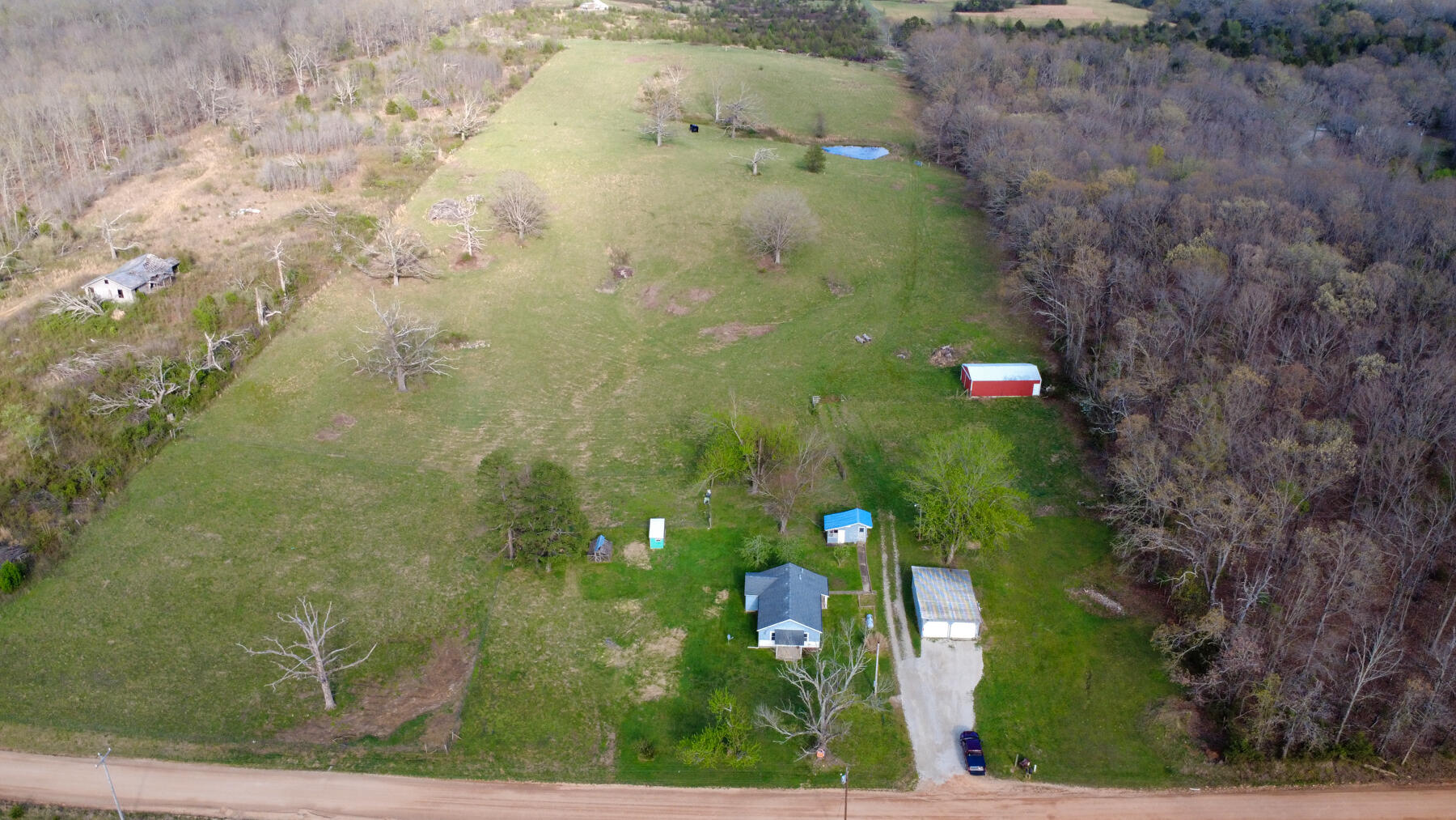 984 County Road 3450 Property Photo 48