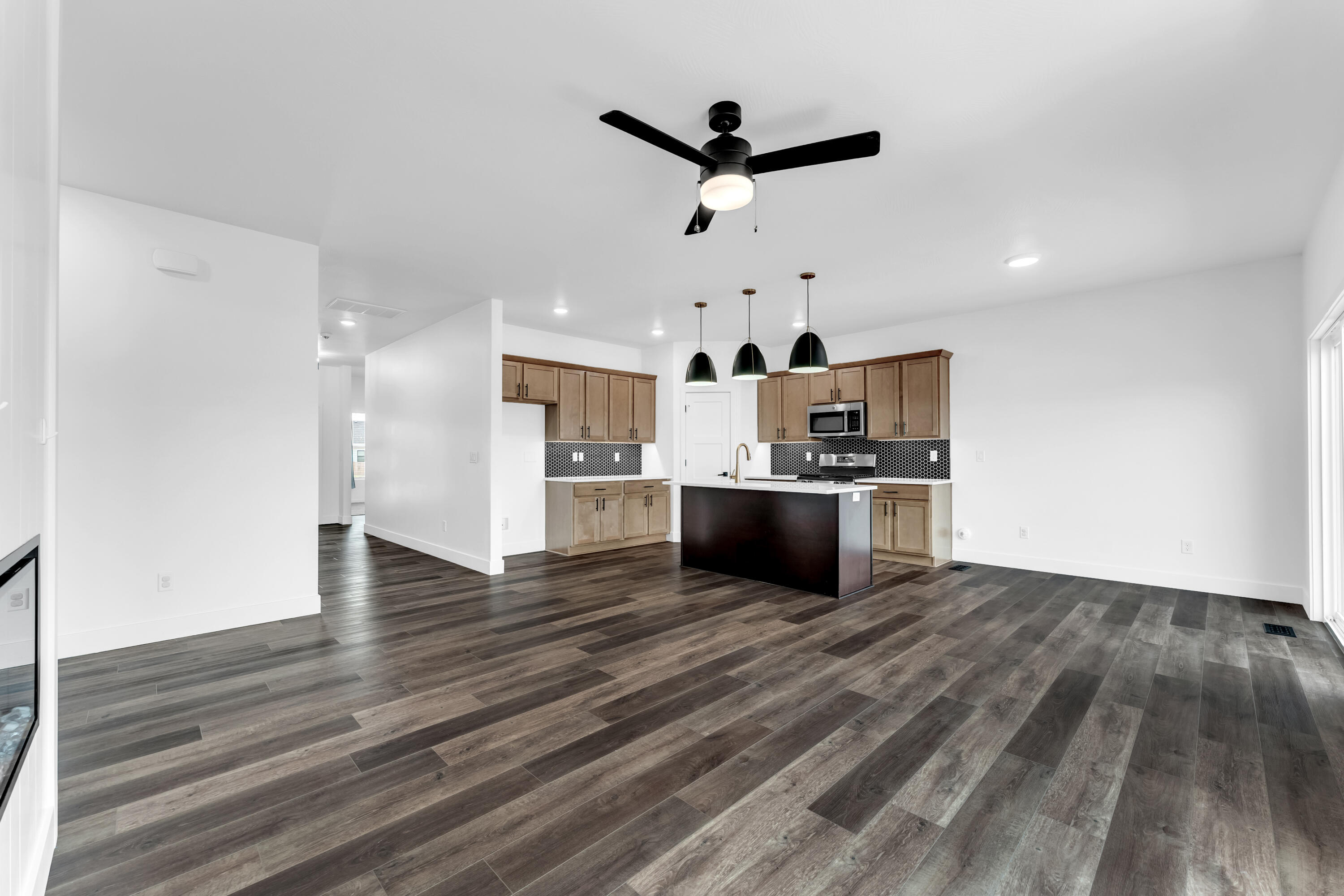 2617 West Goldfinch Drive Property Photo 10