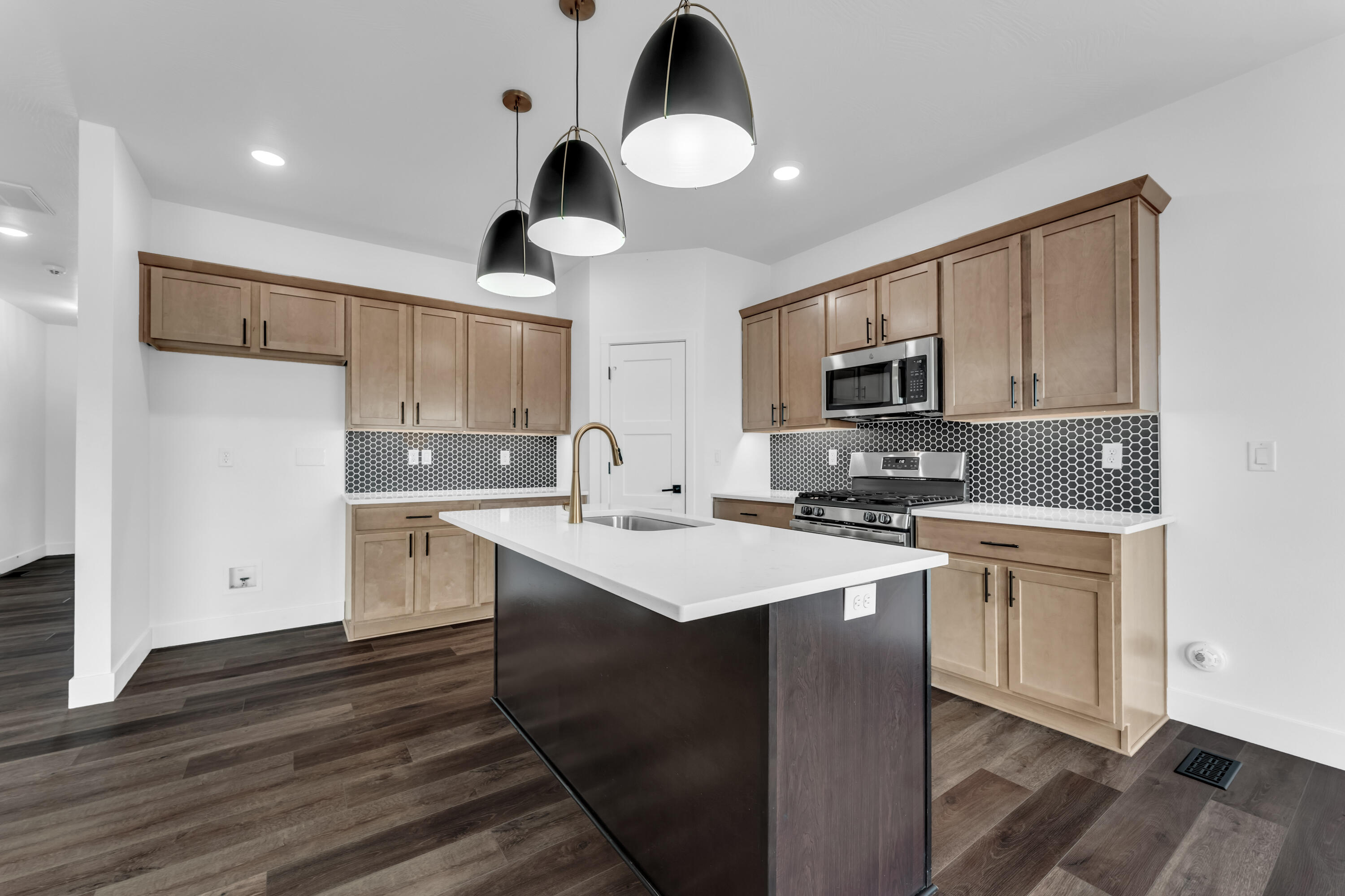 2617 West Goldfinch Drive Property Photo 13