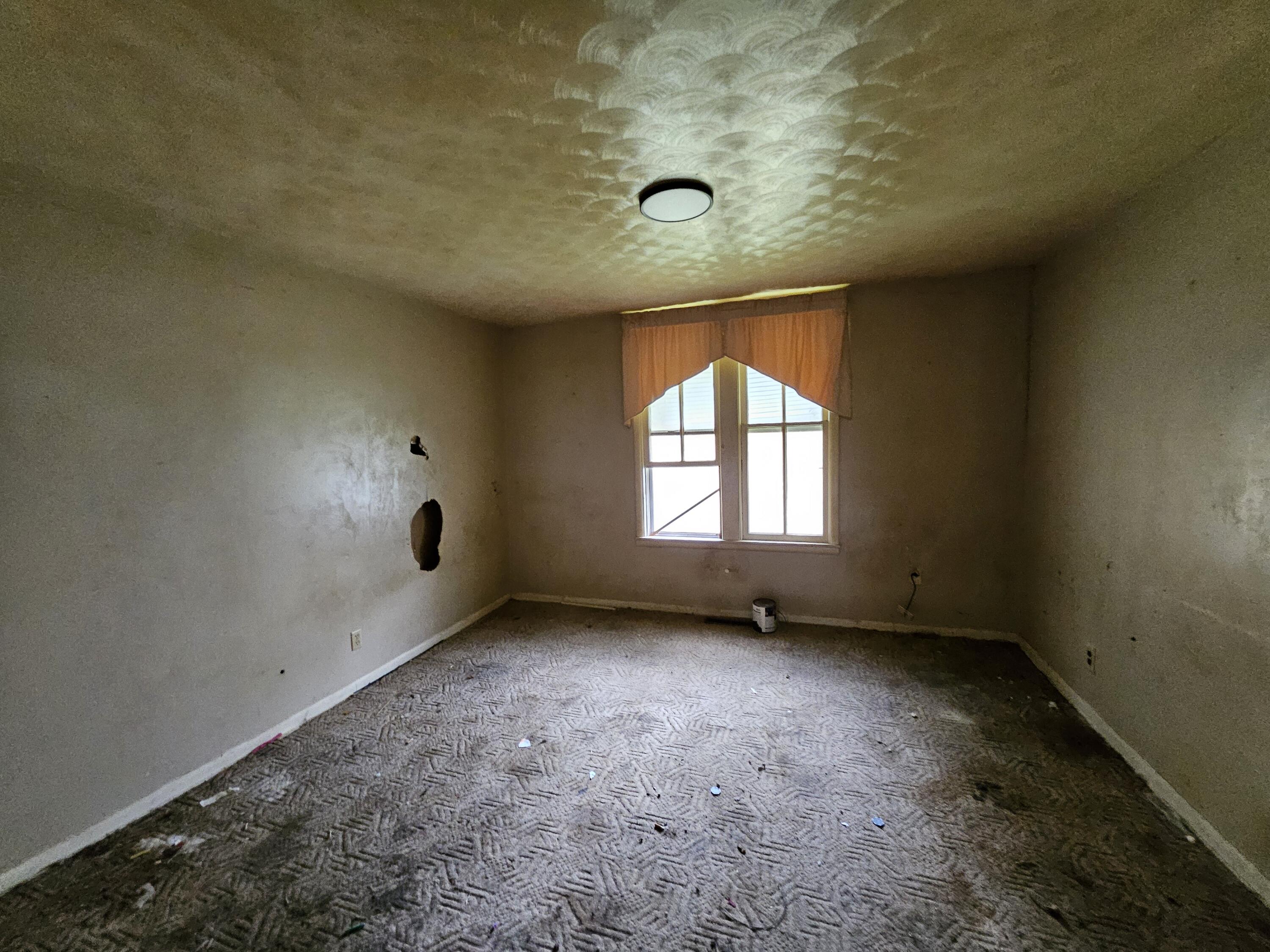 302 South Chicago Avenue Property Photo 6