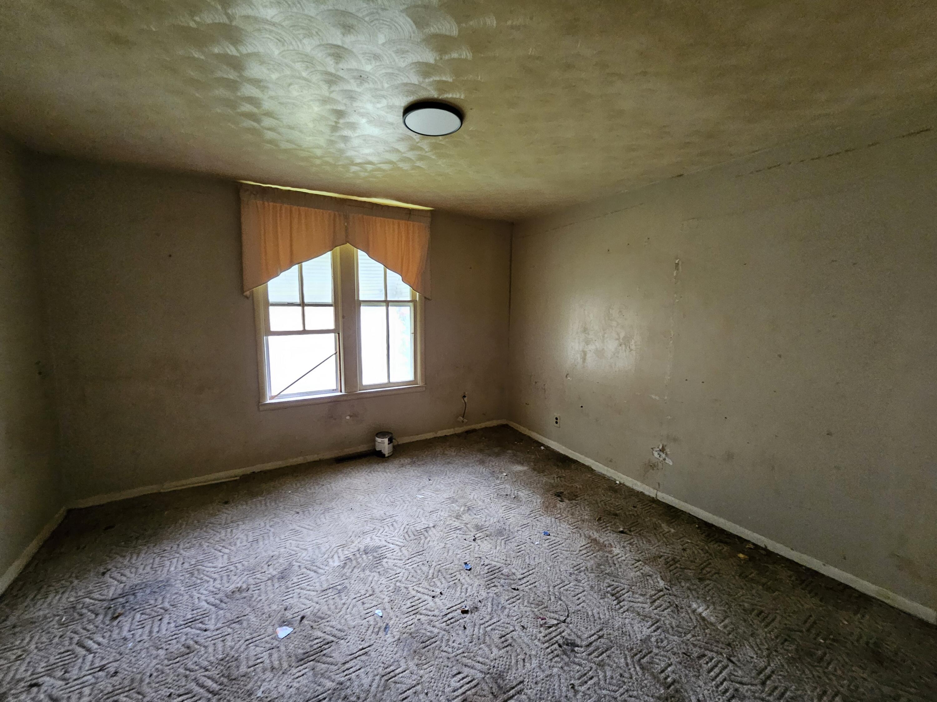 302 South Chicago Avenue Property Photo 13