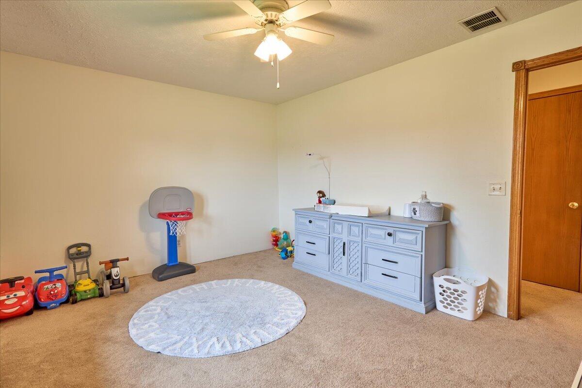 1603 Davis Circle Property Photo 18