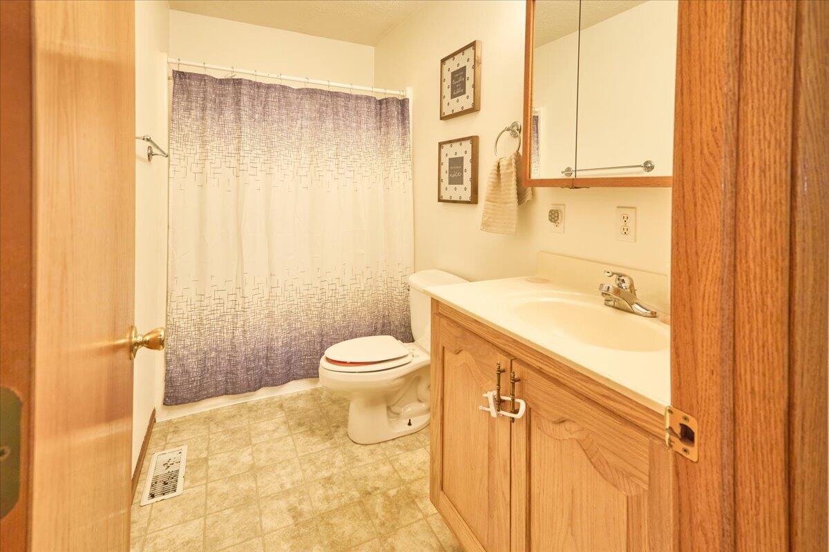 1603 Davis Circle Property Photo 22