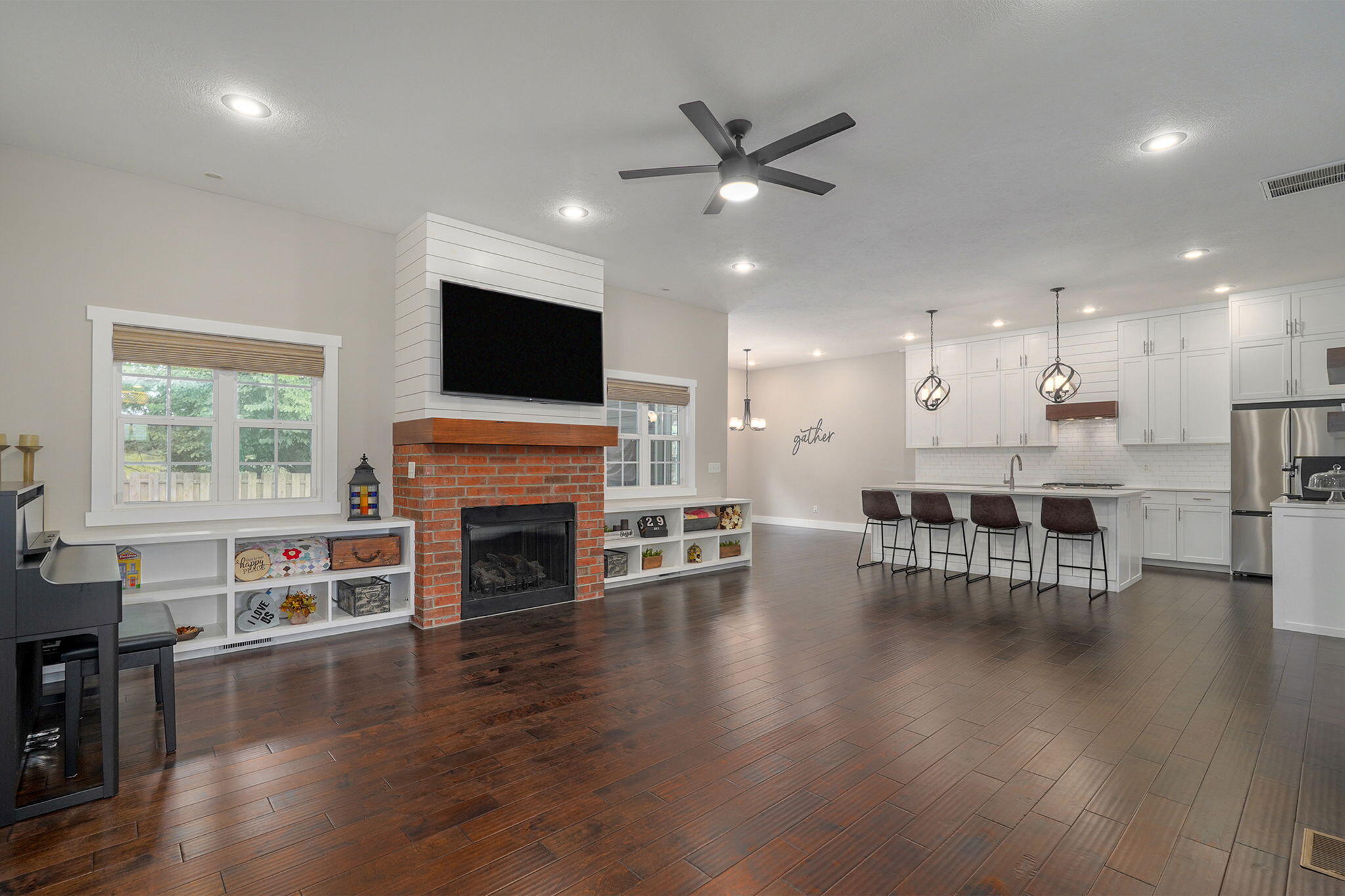 676 Greer Avenue Property Photo 6